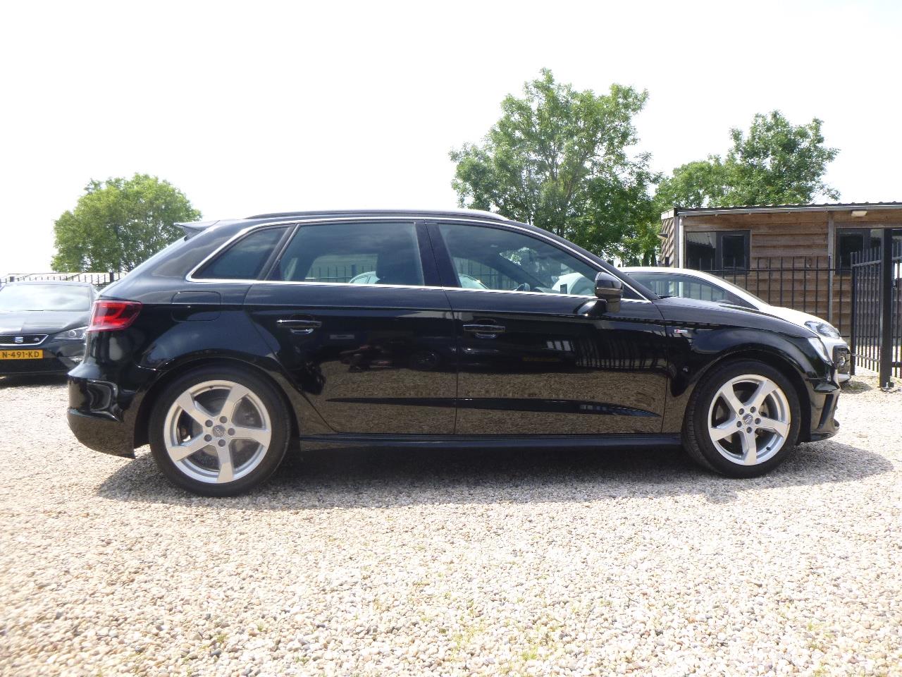 Audi A3 Sportback 1.4 TFSI S-LINE 2X LEDER