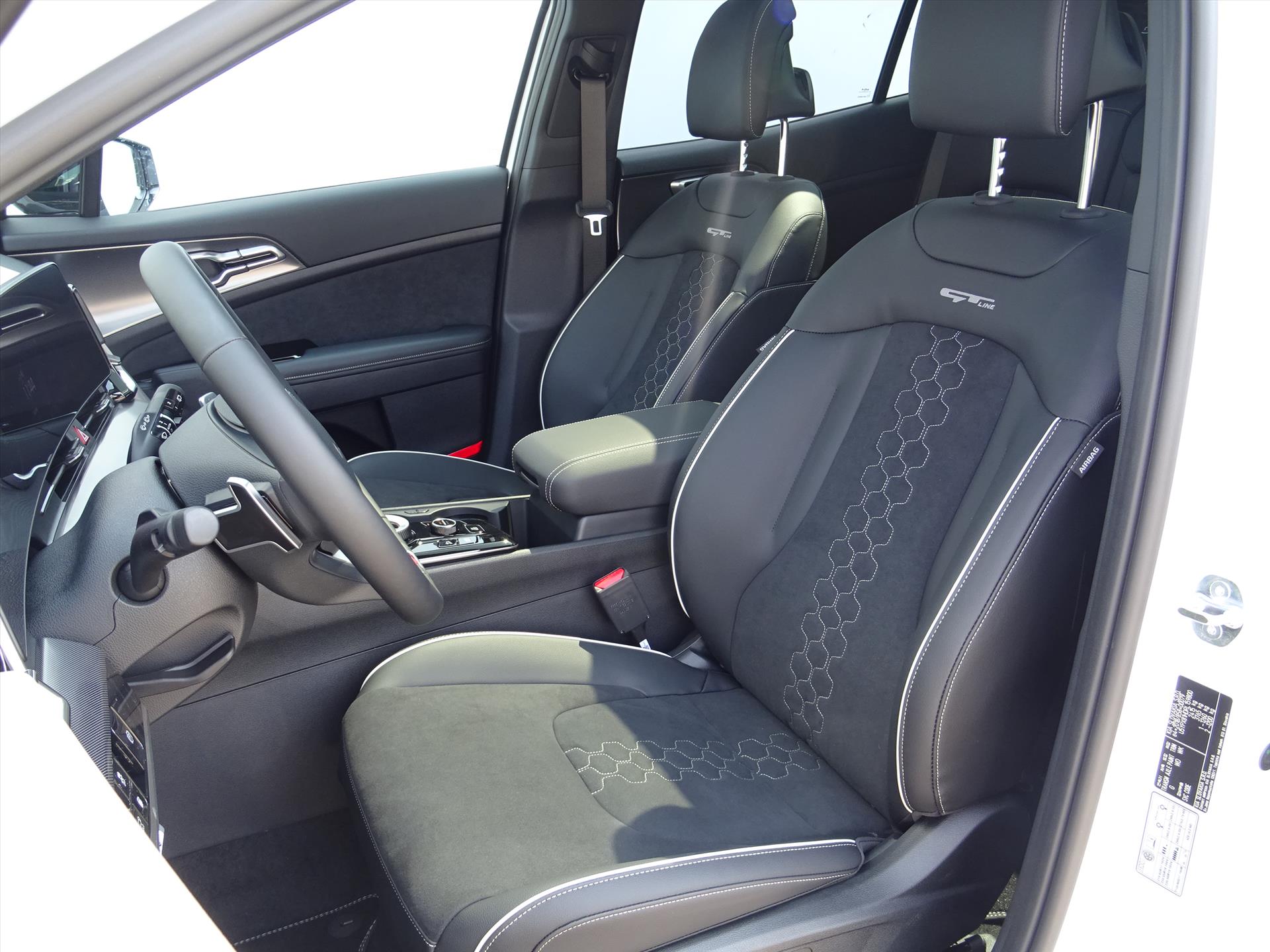 Kia Sportage KIA Sportage 1.6 T-GDi 265pk Plug-In Hybrid AT6 4WD GT-Line I Leverbaar November I