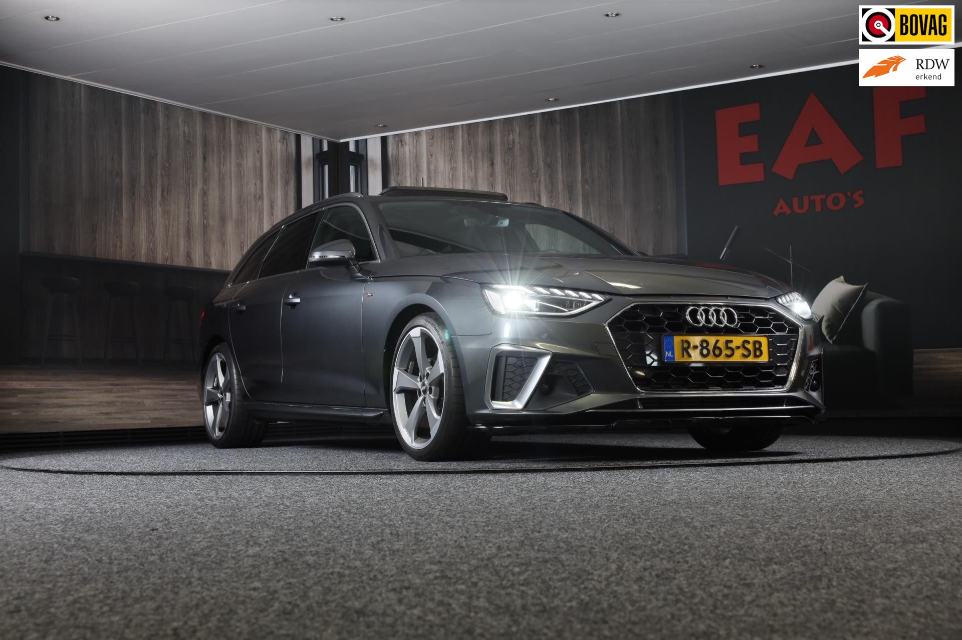 Audi A4 AVANT 2.0 TFSI S Line FACELIFT / AUT / Virtual Cockpit / Cruise Control / F1 / Open Panoramadak / MATRIX / Led / Pdc / 19