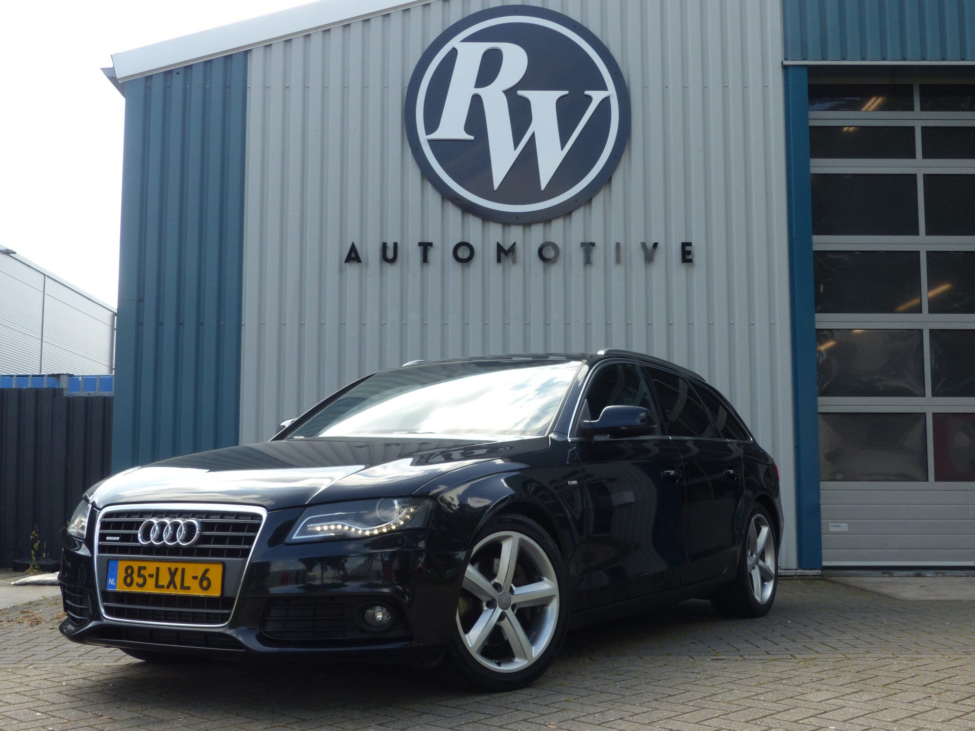 Audi A4 Avant 2.0 TFSI quattro S-Line Xenon/Leder/19”Ketting vv/ NL Auto/z.g.o.h.! N.A.P.