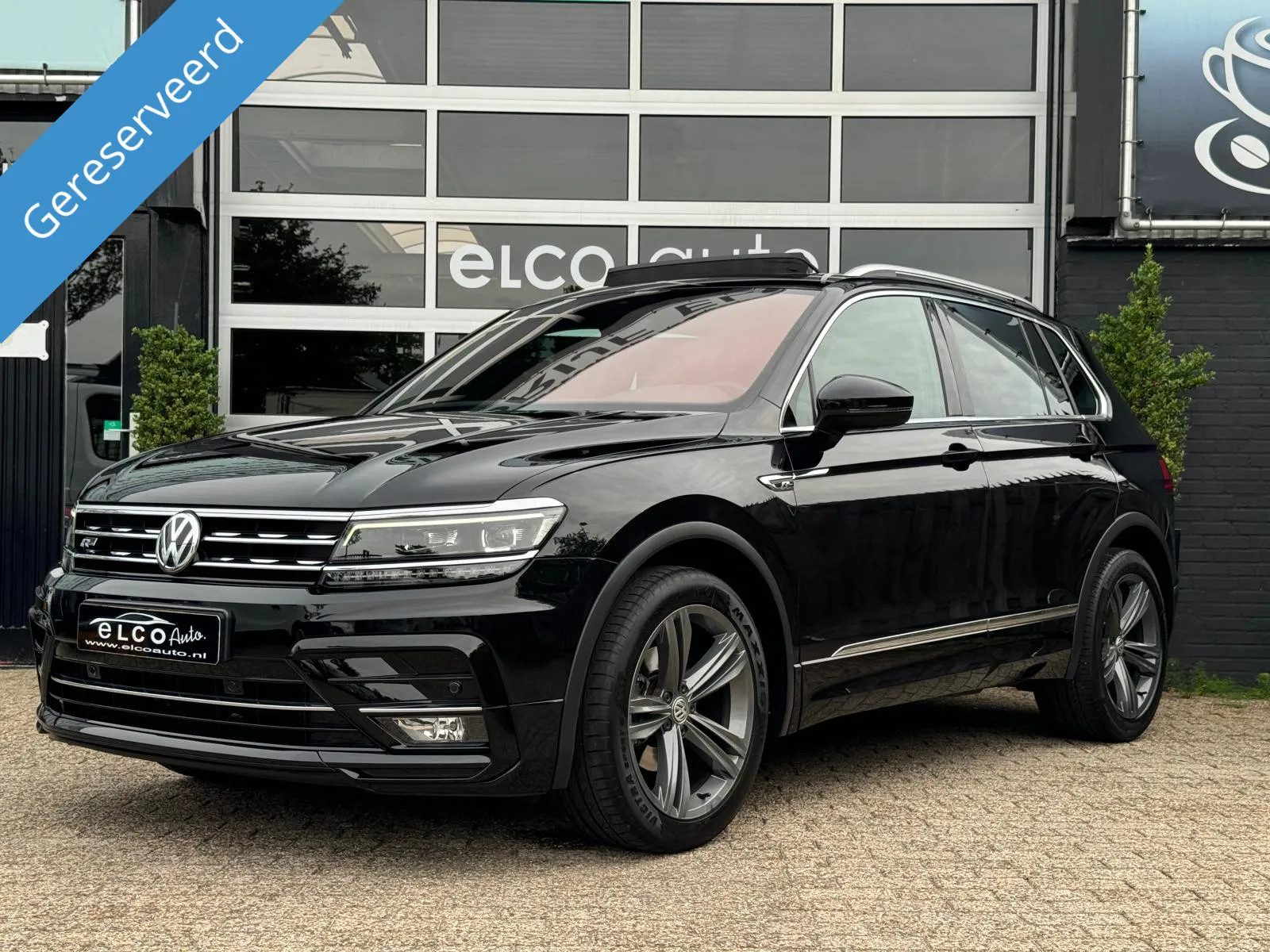 Volkswagen Tiguan 1.4 TSI ACT 150pk R-line / Pano / Cockpit V. / Massage.S