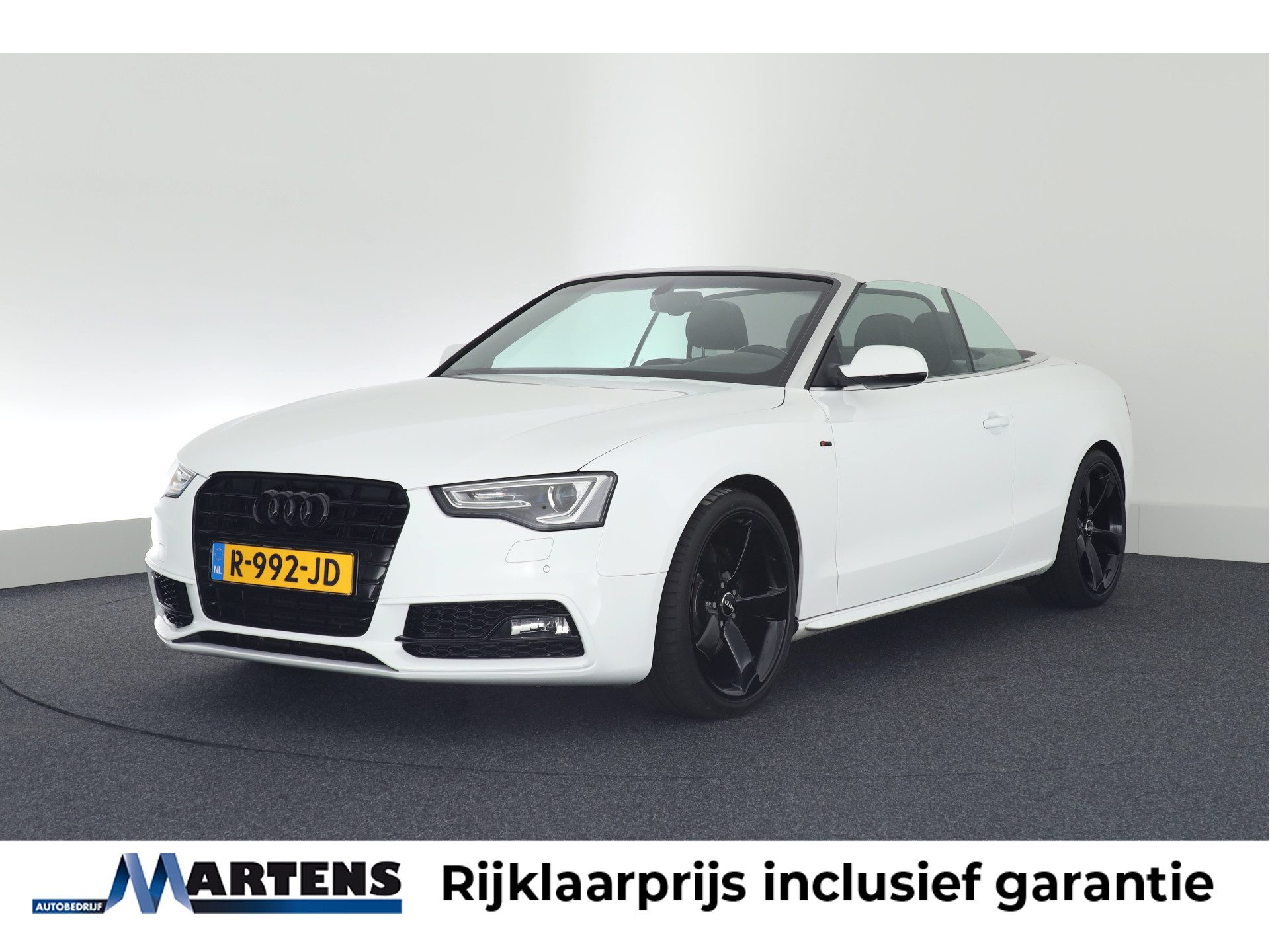 Audi A5 Cabriolet 2.0 TFSI 211pk S-tronic quattro 2x S-Line Nekverwarming Stoelverwarming Keyless Xenon Leder Navigatie