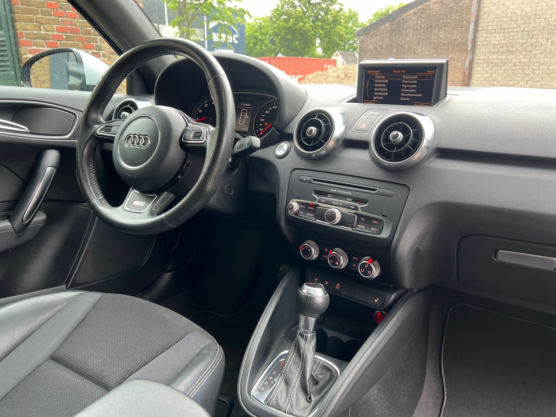 Audi A1 1.4 TFSI S edition | 3x S-Line | Full option!