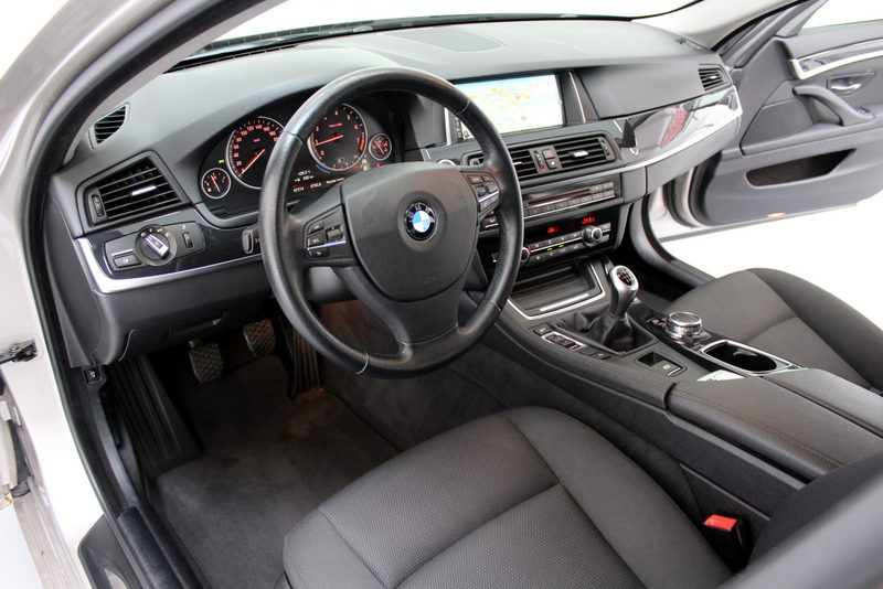 BMW 5 Serie 520i Executive 184PK, NAVIGATIE | PARKEERSENSOREN | CRUISE CONTROLE | CLIMATE CONTROLE