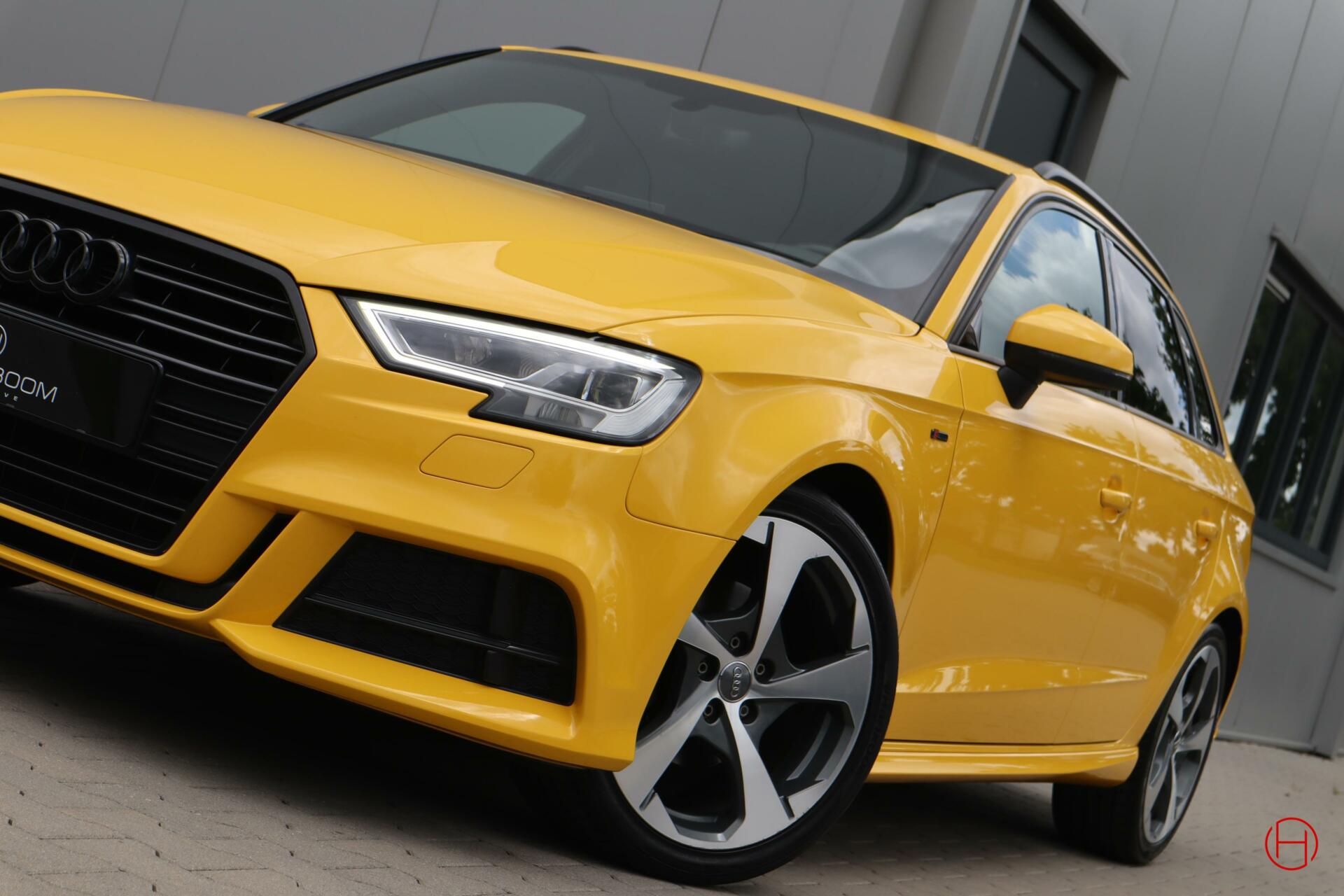 Audi A3 Sportback 1.0 TFSI Sport S Line / Vegas Yellow / Uniek & zeer mooi! / Liefhebbers auto!