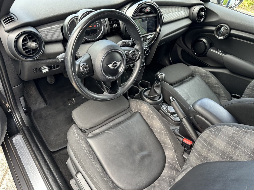 MINI Mini 1.5 Cooper | Echte rijklaarprijs |