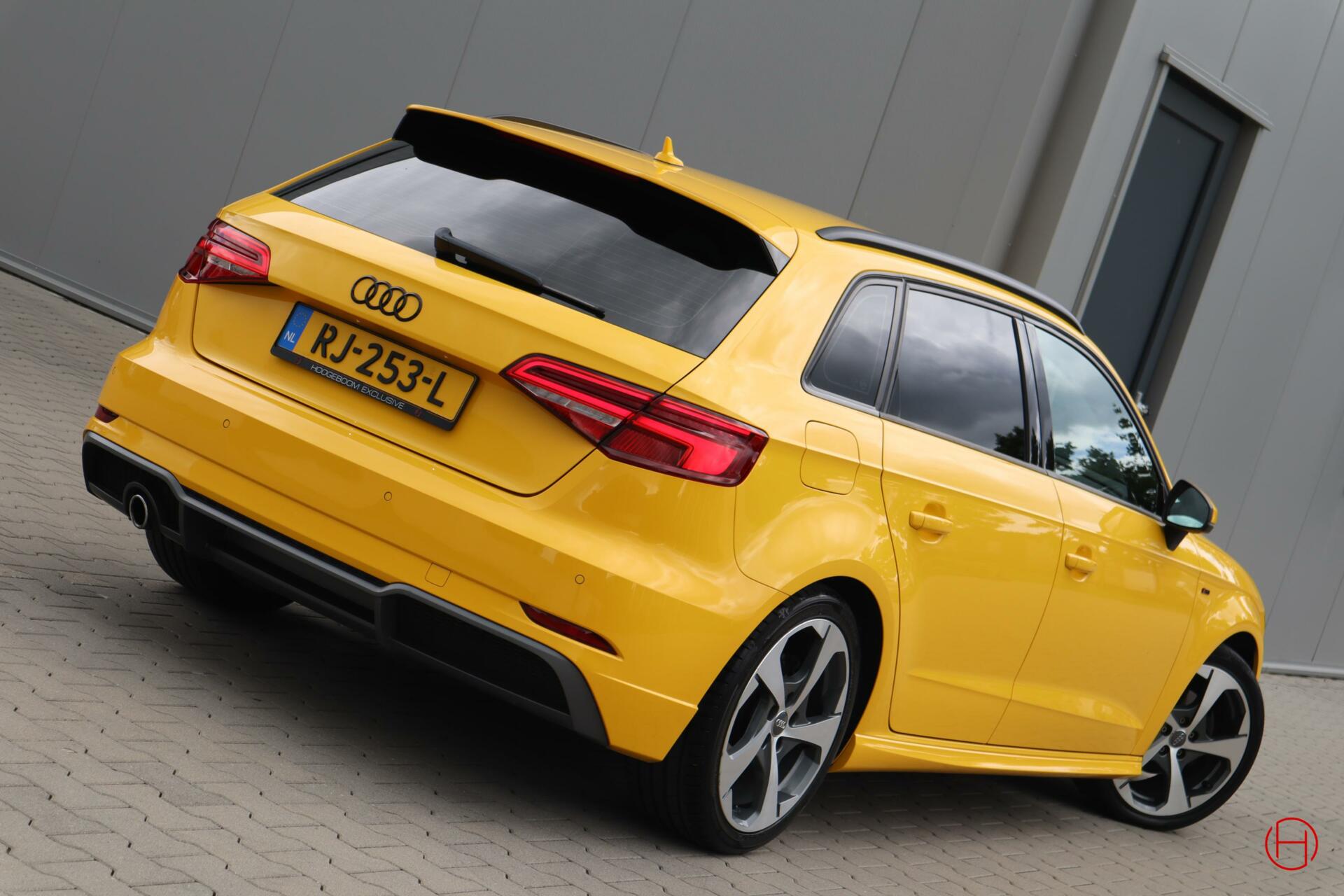 Audi A3 Sportback 1.0 TFSI Sport S Line / Vegas Yellow / Uniek & zeer mooi! / Liefhebbers auto!