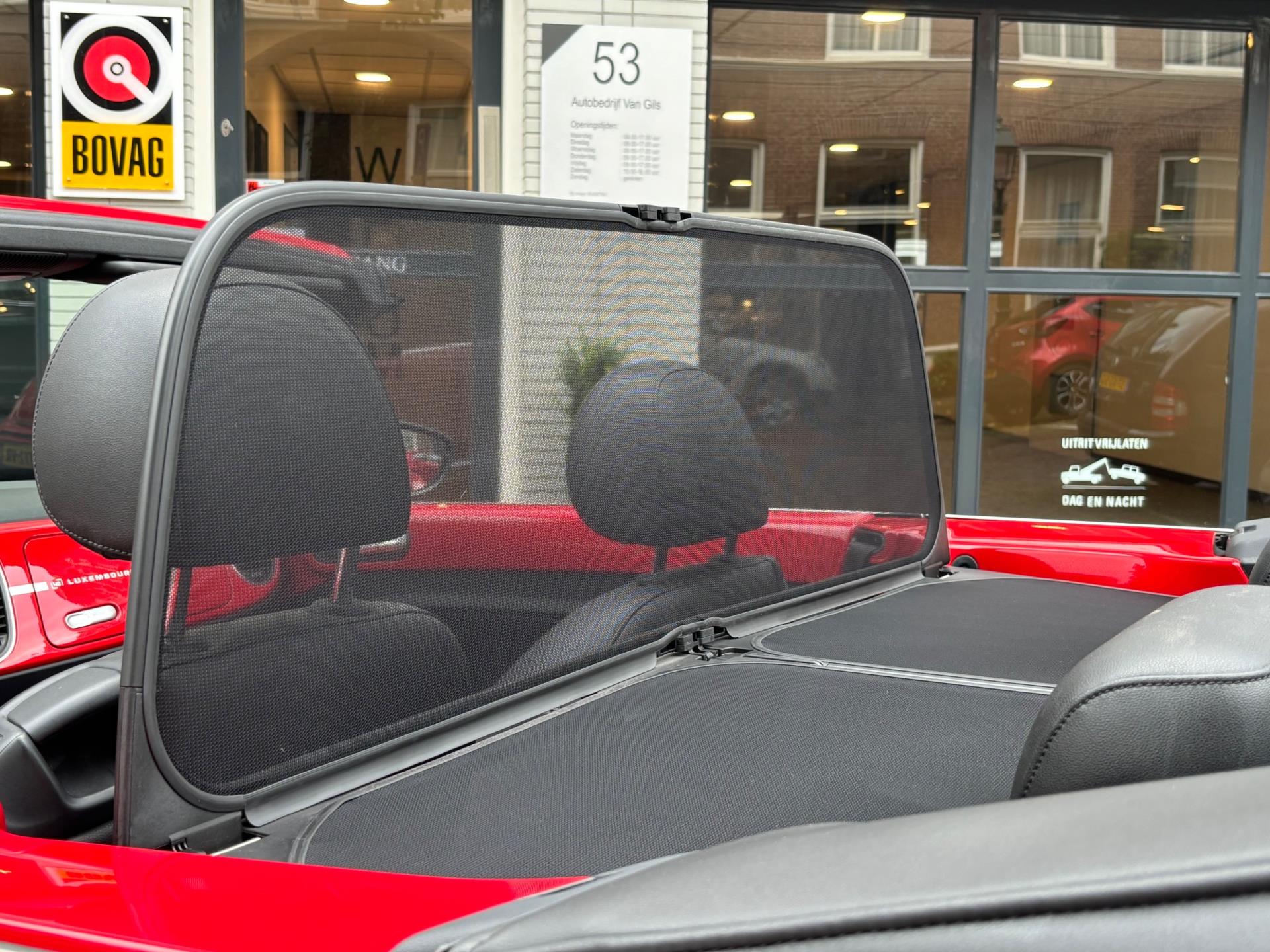 Volkswagen Beetle Cabriolet 1.4 TSI SPECIAL EDITION BlueMotion | AIRCO | LEDER | NAVIGATIE | LMV 20 | CAMERA | PDC | LED |