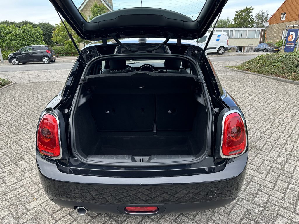 MINI Mini 1.5 Cooper | Echte rijklaarprijs |