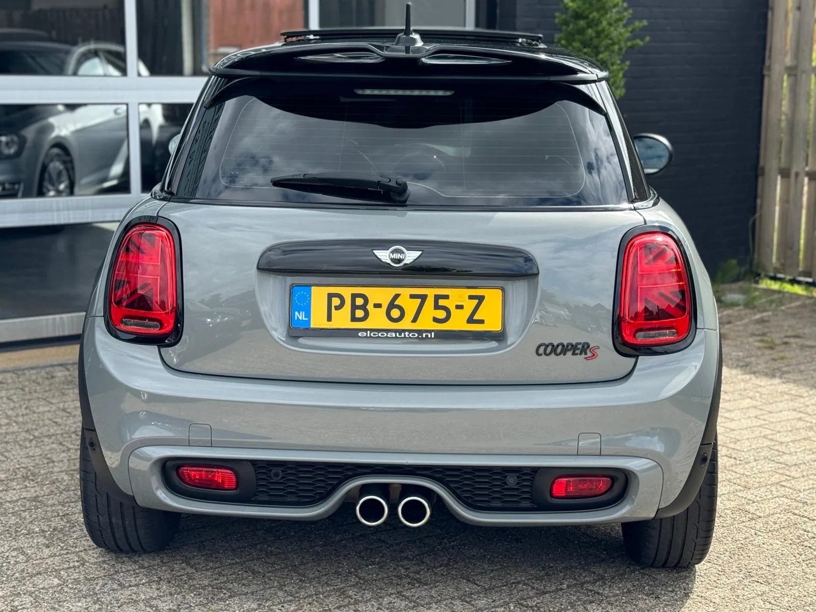 MINI Mini 2.0 Cooper S / Pano / Led / 1ste eigenaar