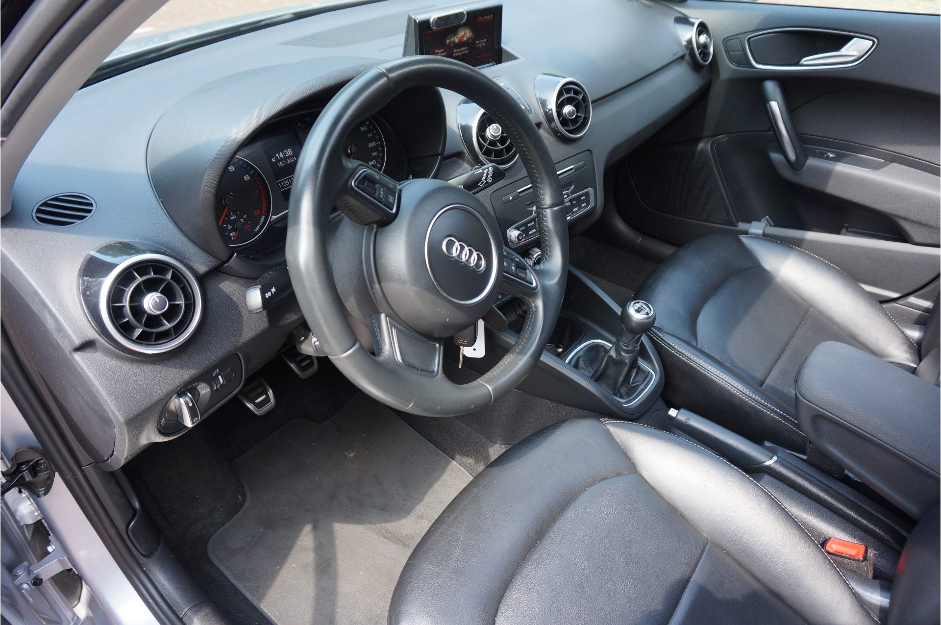 Audi A1 Sportback 1.0 TFSI Sport PANORAMADAK