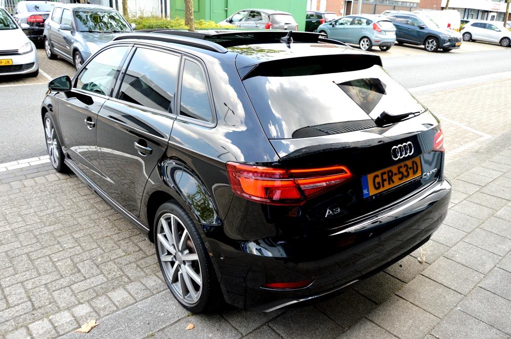 Audi A3 Sportback 40 e-tron 204PK LED/CAM/S18/NAVI/LEER/PANO