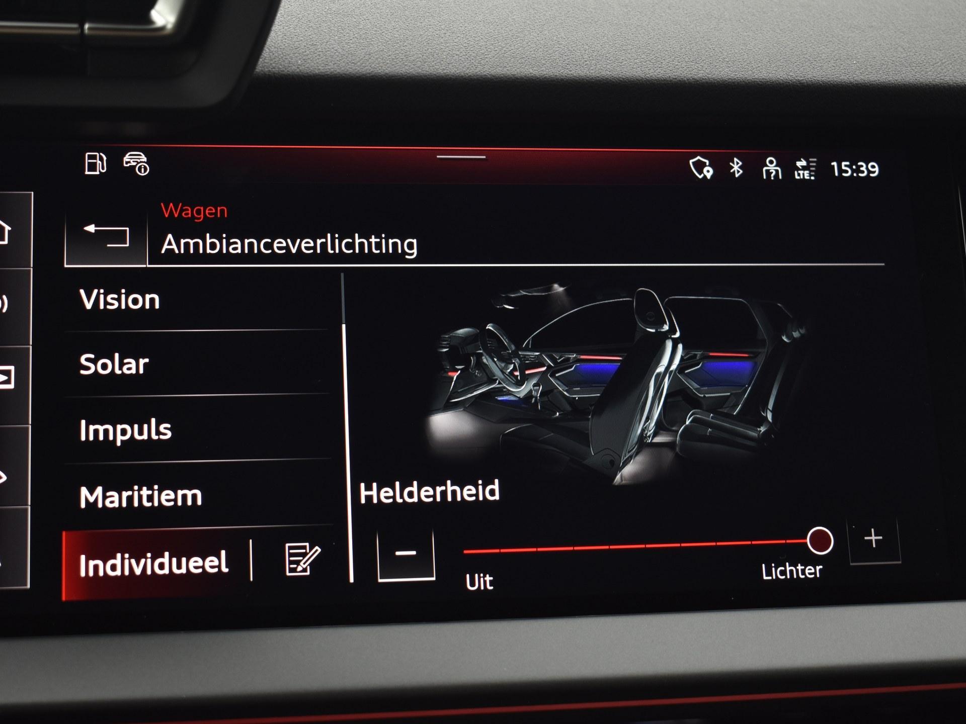 Audi A3 Sportback 35 TFSI S edition 150 PK · SONOS Premium 3D · Ass.Pakket Rijden en Parkeren · Climate pakket plus