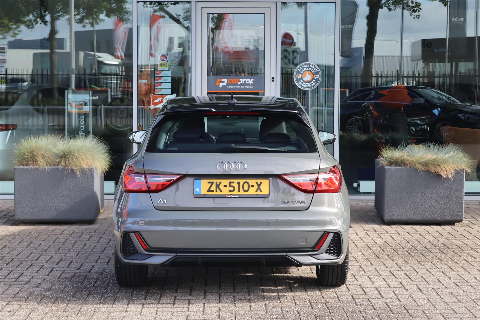 Audi A1 Sportback 25 S-Line TFSI 95pk | Carplay | Virtual | Cruise | Chronogrijs