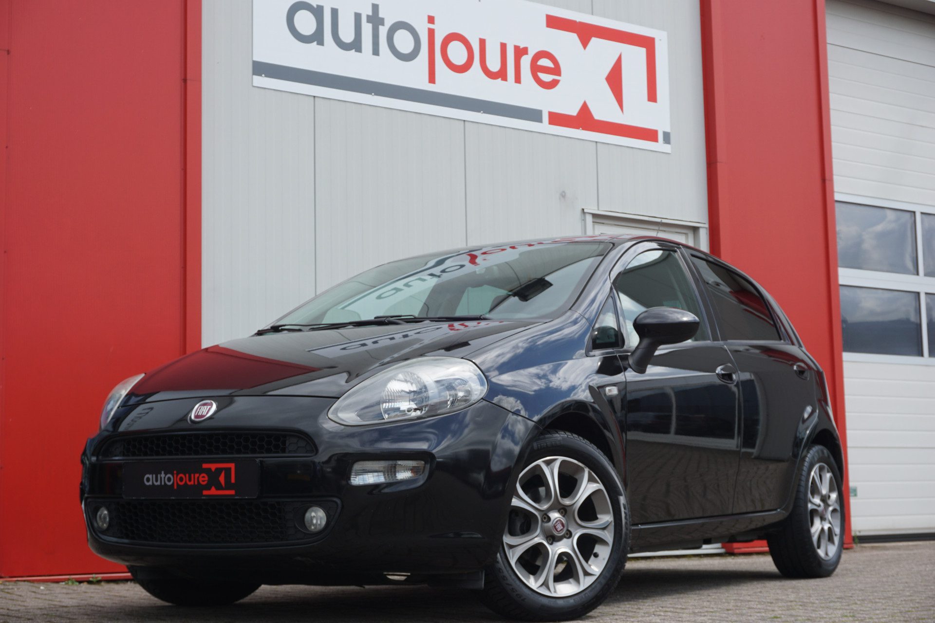 Fiat Punto Evo 0.9 TwinAir Lounge Sport | Climate | Cruise | Navi | Origineel NL |