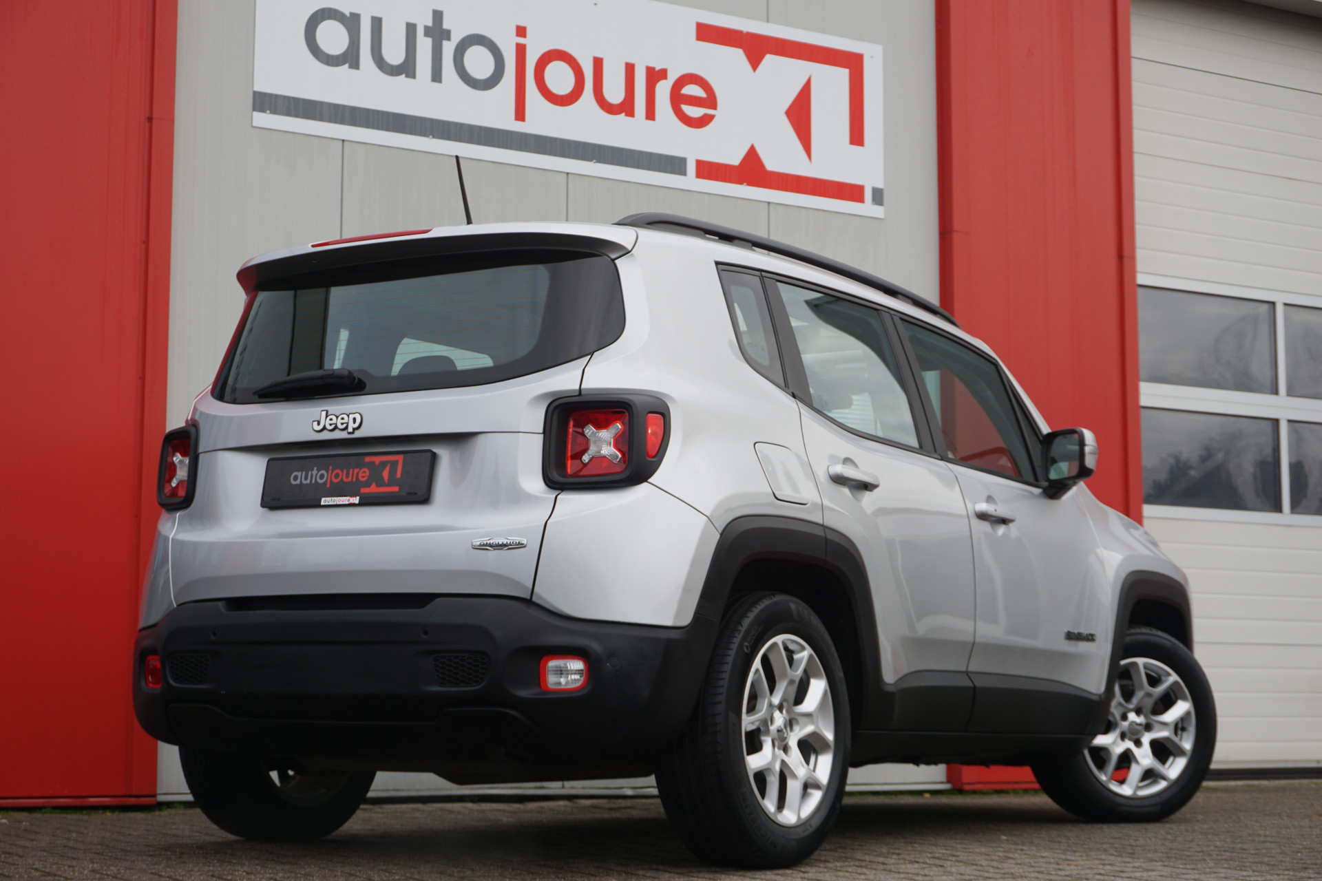 Jeep Renegade 1.4 MultiAir Freedom | Panoramadak | Navigatie | Cruise Control | Origineel NL |