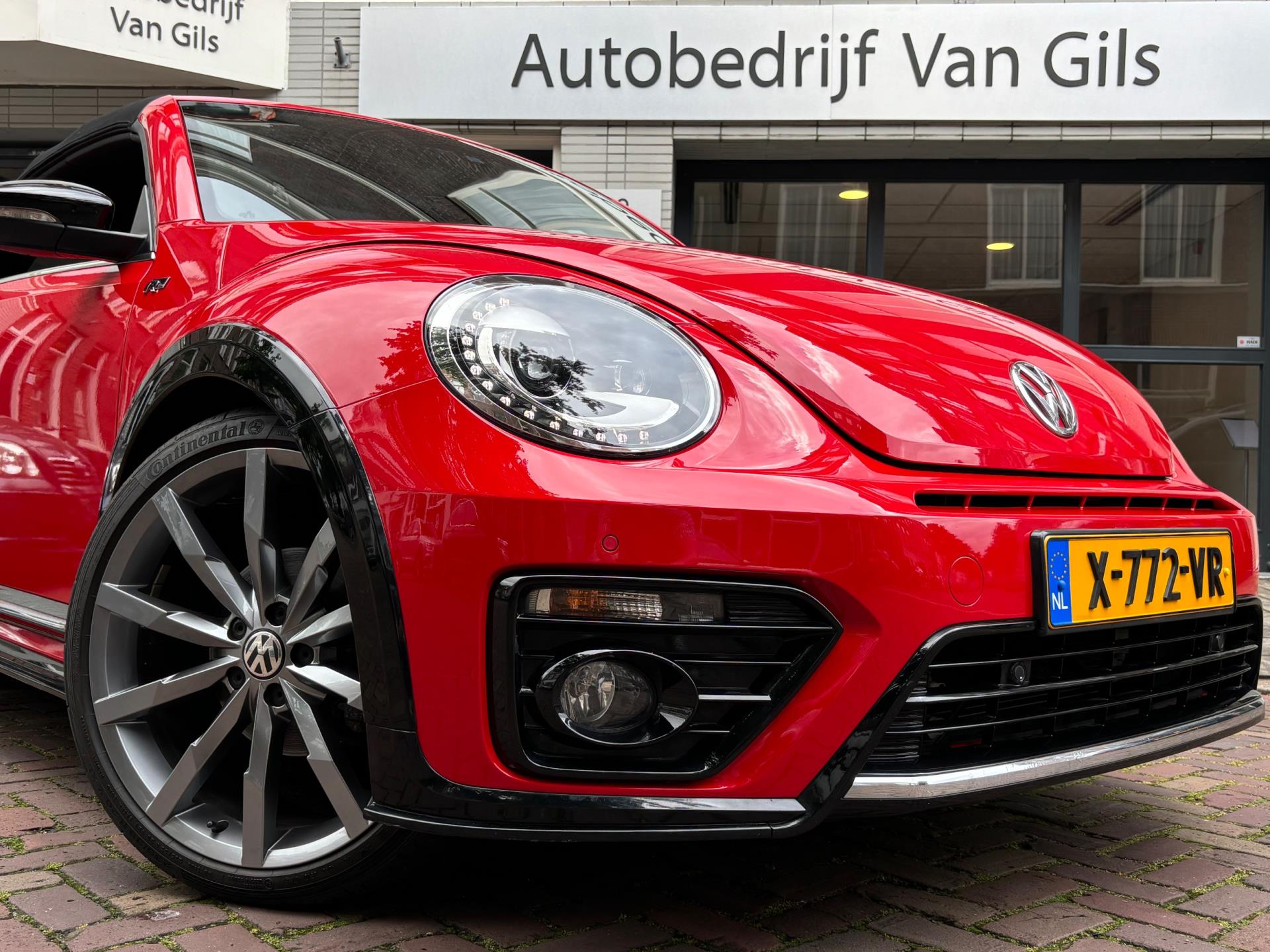 Volkswagen Beetle Cabriolet 1.4 TSI SPECIAL EDITION BlueMotion | AIRCO | LEDER | NAVIGATIE | LMV 20 | CAMERA | PDC | LED |