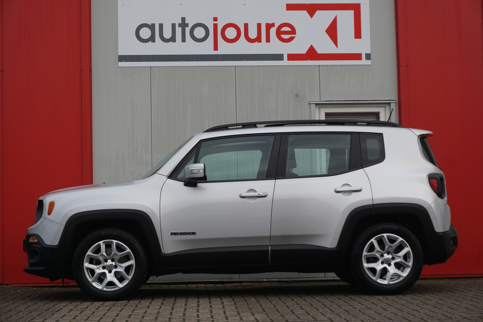 Jeep Renegade 1.4 MultiAir Freedom | Panoramadak | Navigatie | Cruise Control | Origineel NL |