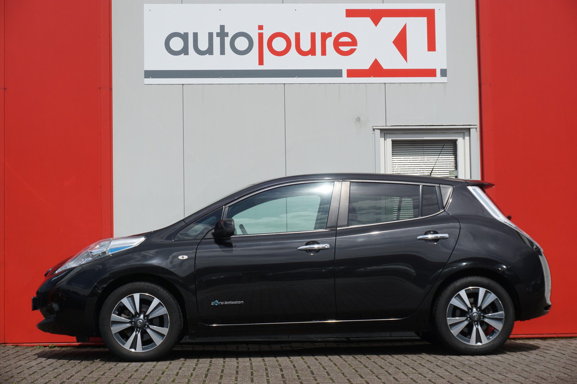 Nissan Leaf Tekna 30 kWh | € 6.450,- Na Subsidie | 360° Camera | Leder | Bose | Origineel NL |