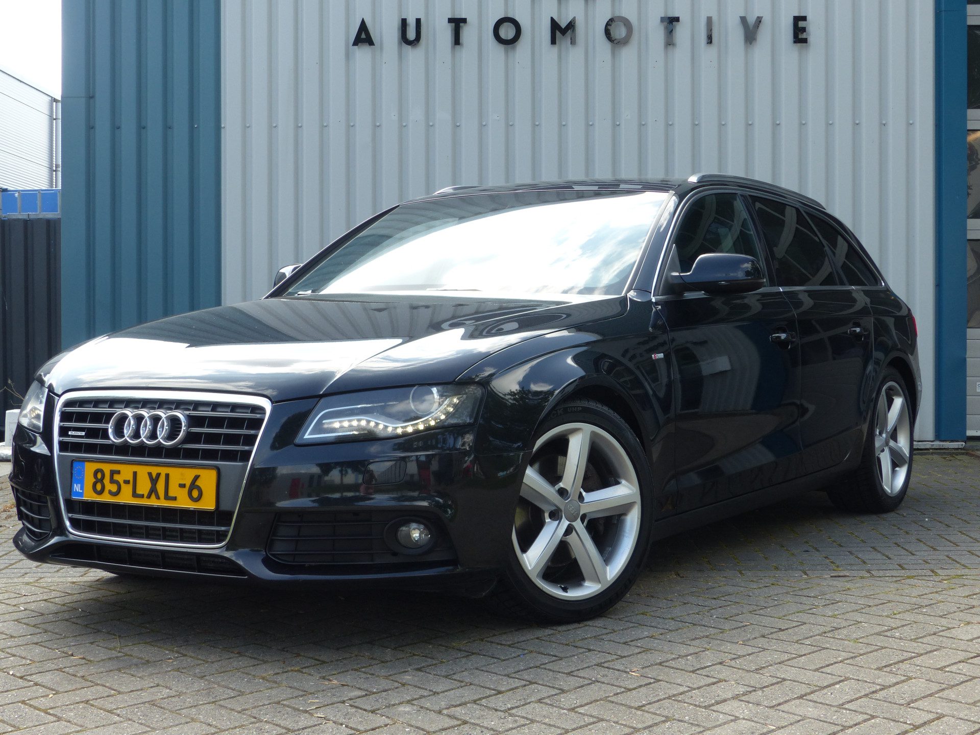 Audi A4 Avant 2.0 TFSI quattro S-Line Xenon/Leder/19”Ketting vv/ NL Auto/z.g.o.h.! N.A.P.