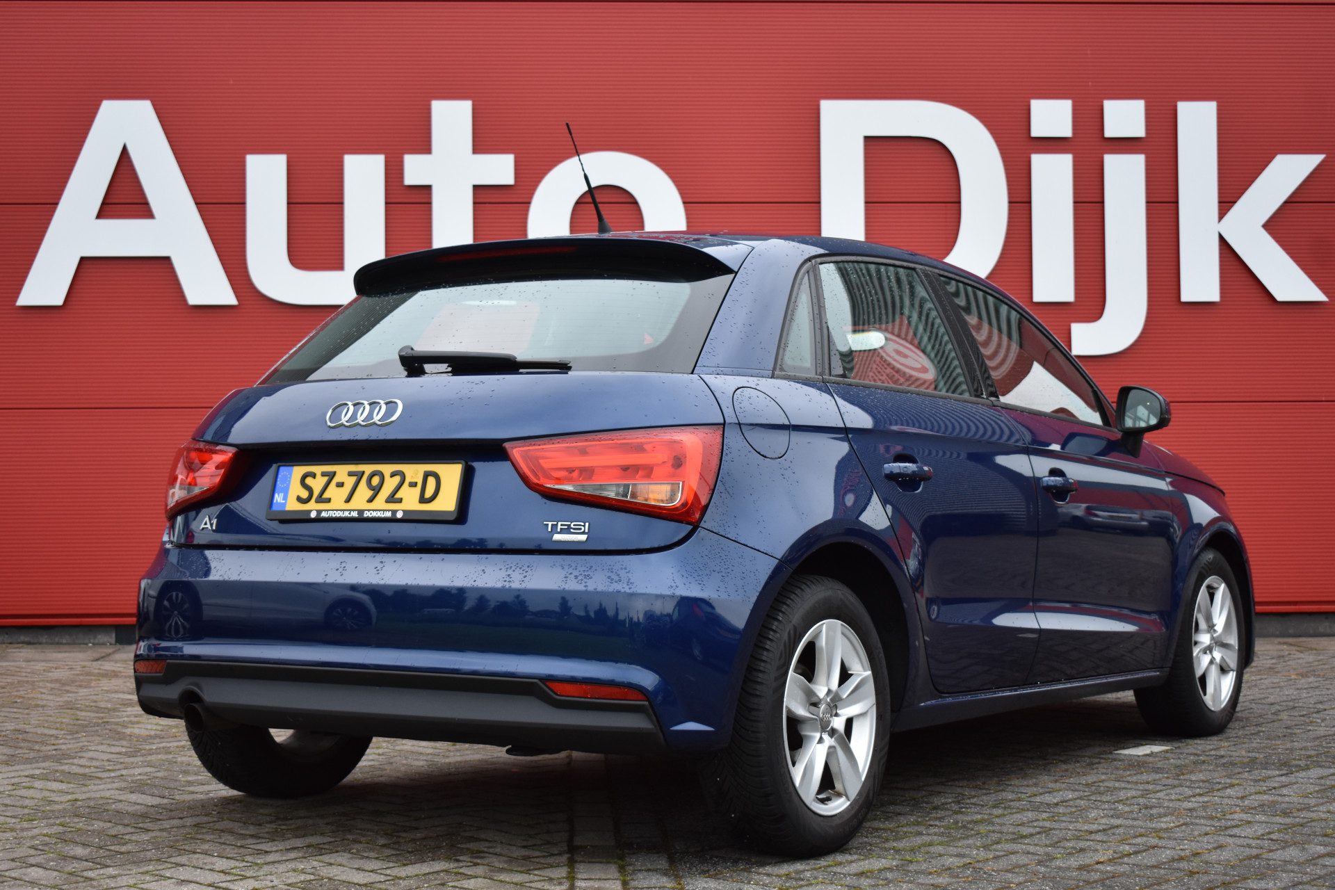 Audi A1 Sportback 1.0 TFSI Pro Line Navi | Airco | Cruise | Bluetooth | 3-zits achterbank | LMV