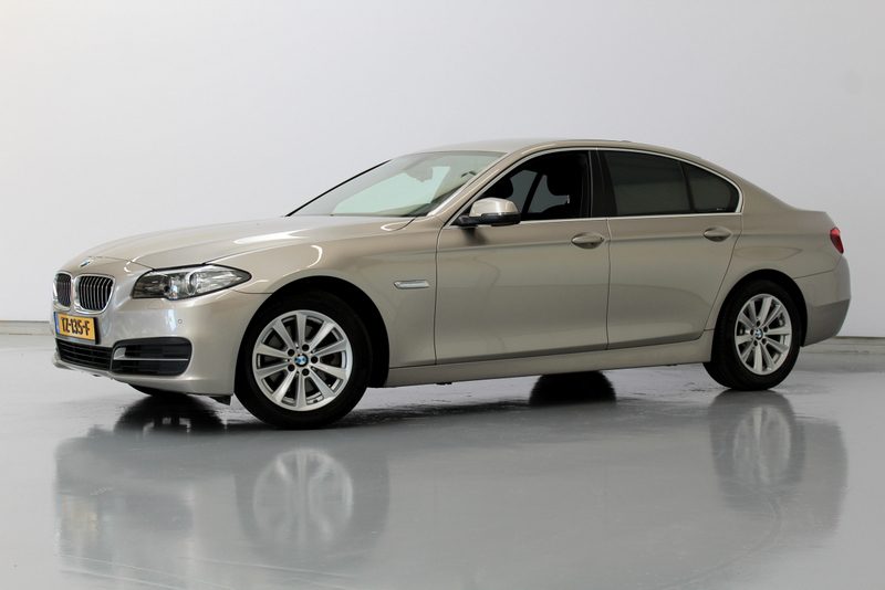 BMW 5 Serie 520i Executive 184PK, NAVIGATIE | PARKEERSENSOREN | CRUISE CONTROLE | CLIMATE CONTROLE