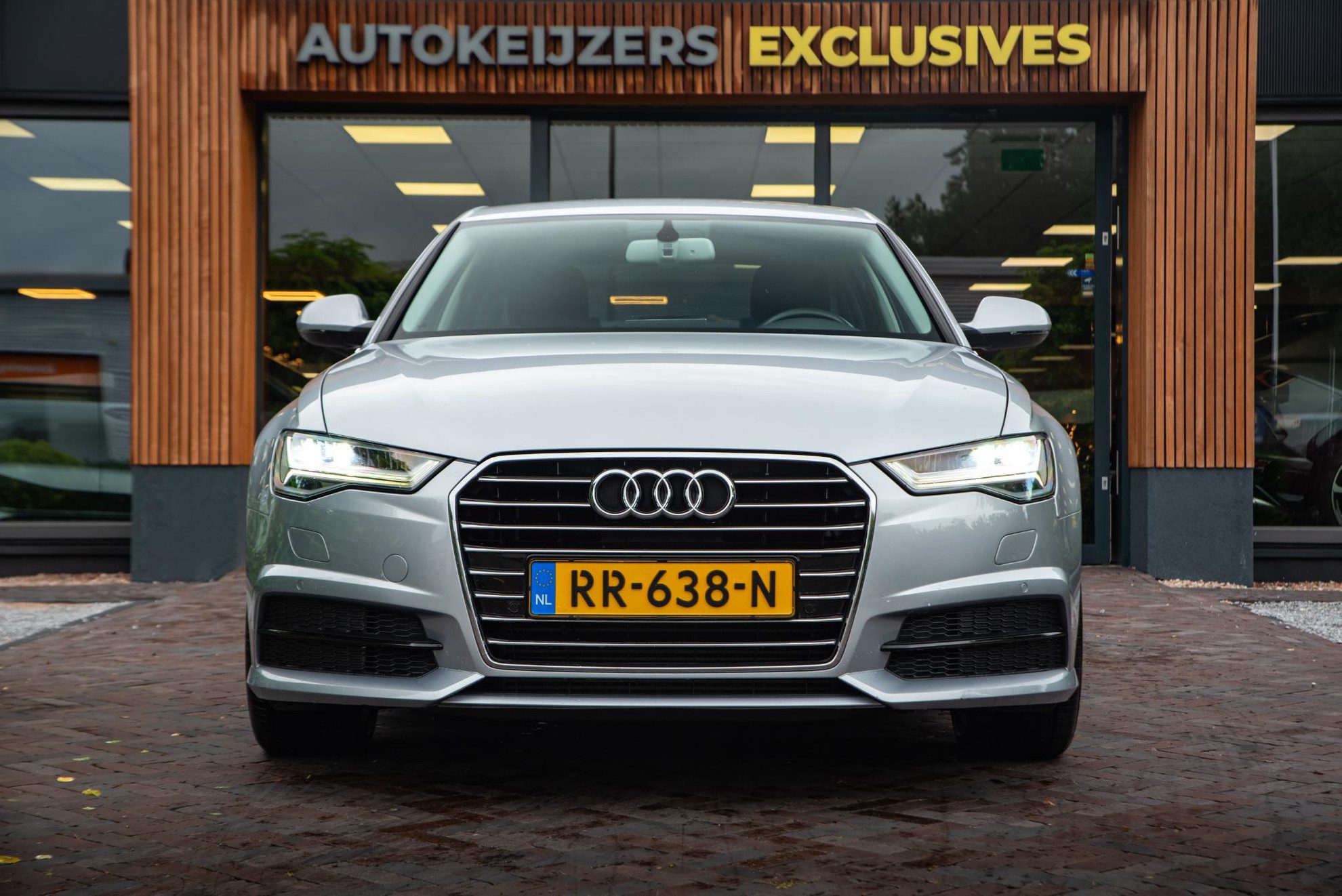 Audi A6 Limousine 1.8 TFSI ultra Lease Edition Navigatie LED Cruise Clima PDC 18”LM