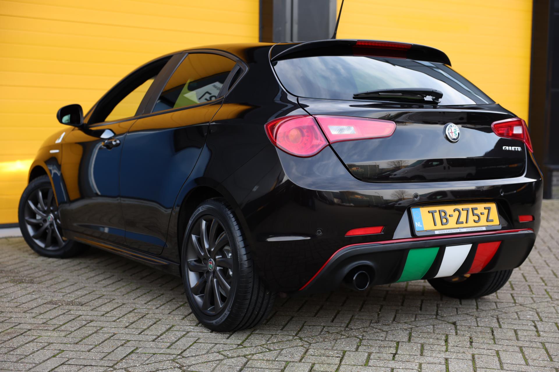 Alfa Romeo Giulietta 1.4 Turbo MultiAir Super / 170 PK / AUT / Navi / Ecc / Leder / Cruise Control / Led / Pdc / 18 Inc