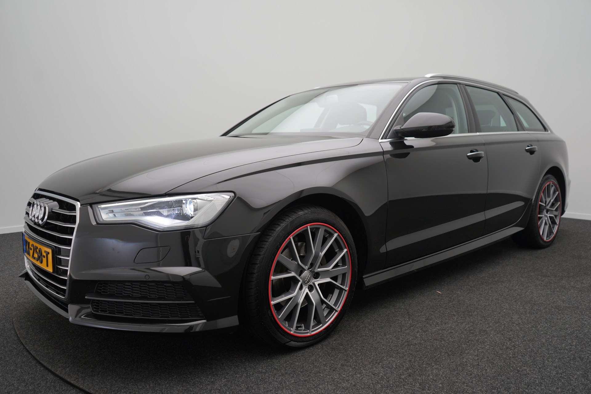 Audi A6 Avant 1.8 TFSI AUT. ultra Business Edition Xenon Cruise LMV 18 Inch.