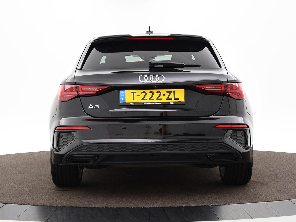 Audi A3 Sportback 30 Tfsi 110pk S-tronic S edition | ACC | DAB | Park Assist | P-sensoren | Camera | Navi | S-line | Sportstoelen | Smartphone Interface | 17” Inch | Garantie t/m 17-10-2027 of 100.000km