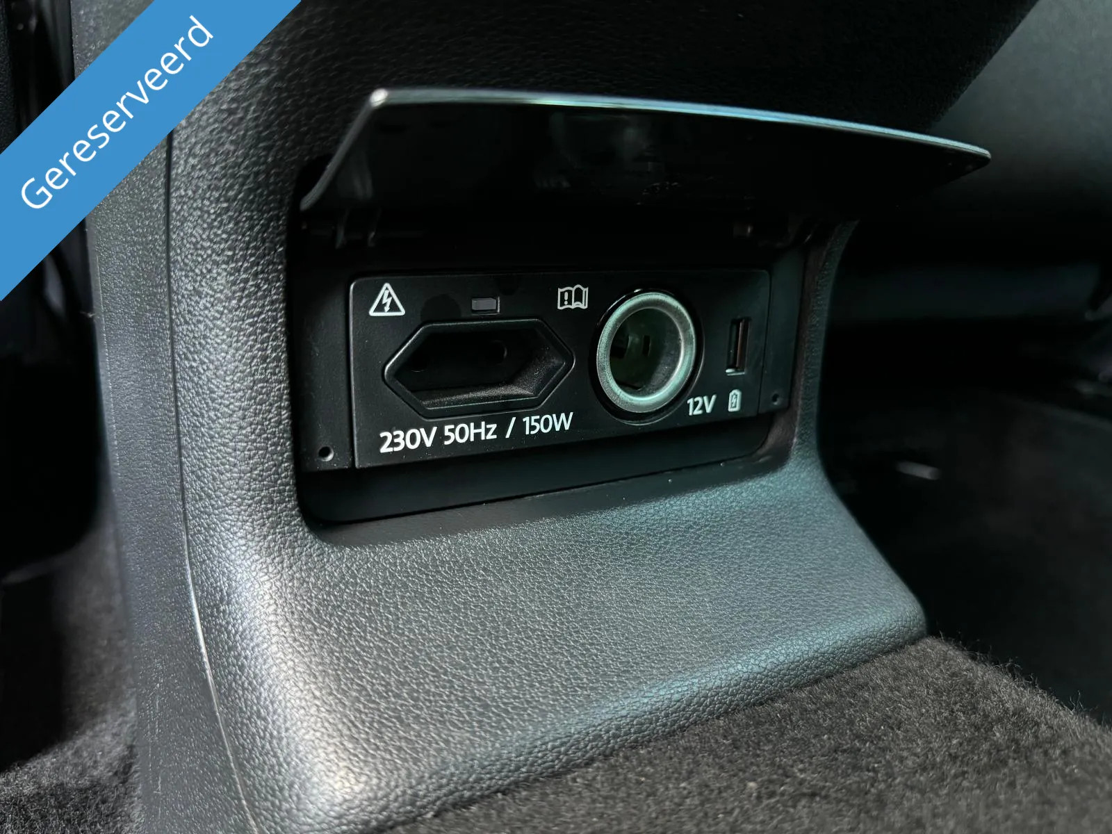 Škoda Karoq 1.5 TSI ACT Amb. Business /ACC / CarPlay /Camera