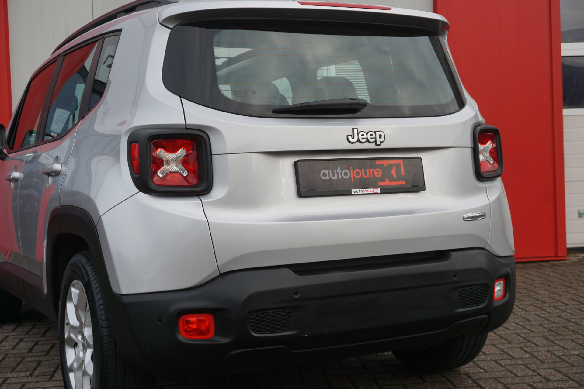 Jeep Renegade 1.4 MultiAir Freedom | Panoramadak | Navigatie | Cruise Control | Origineel NL |