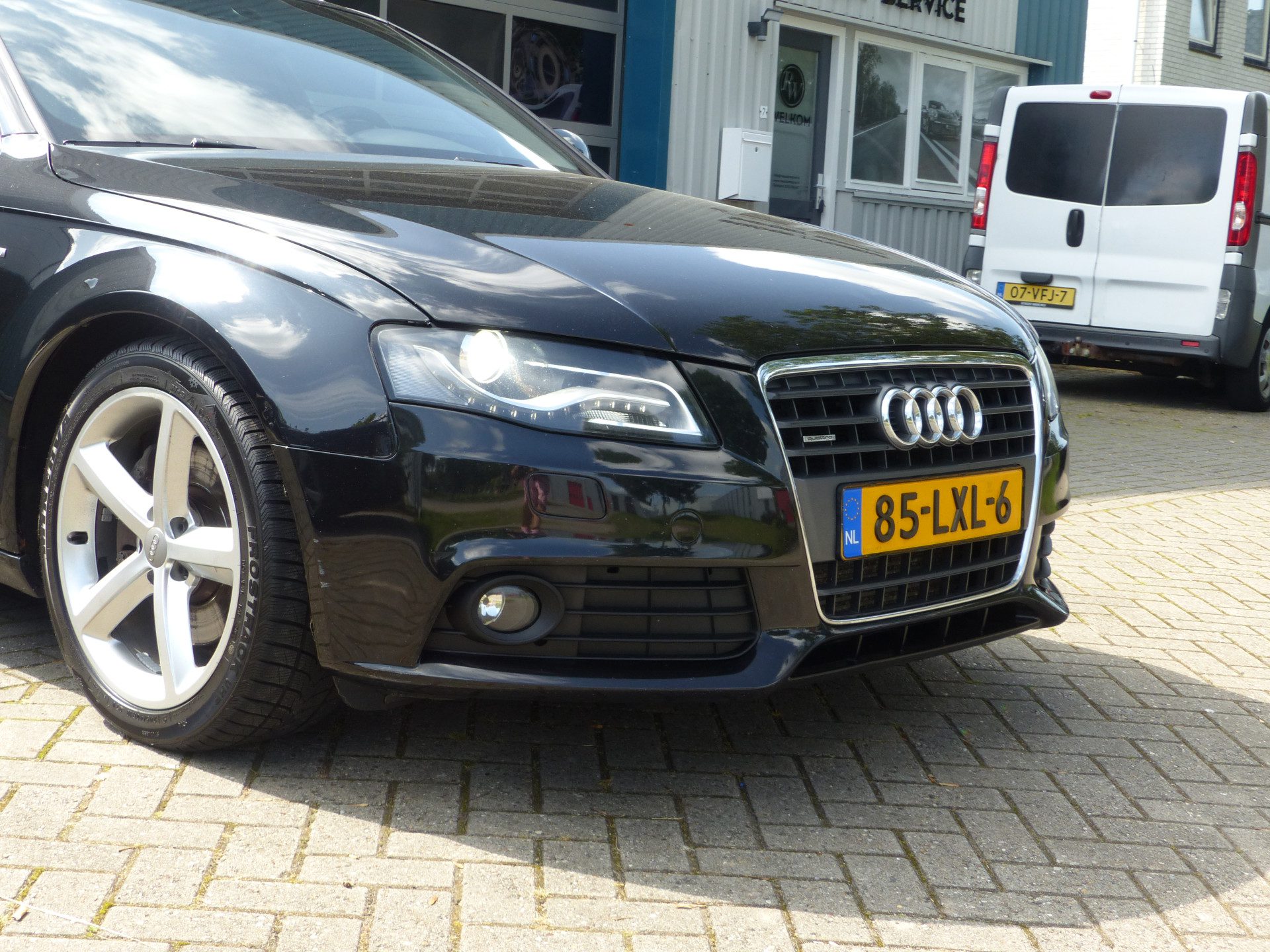 Audi A4 Avant 2.0 TFSI quattro S-Line Xenon/Leder/19”Ketting vv/ NL Auto/z.g.o.h.! N.A.P.