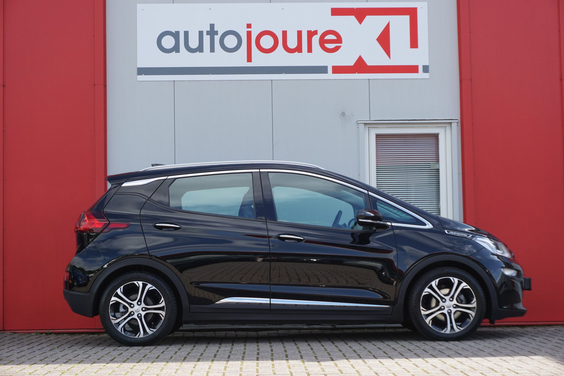 Opel Ampera-E Launch executive 60 kWh | € 11.999,- Na Subsidie | Leder | Camera | Bose | Origineel NL |