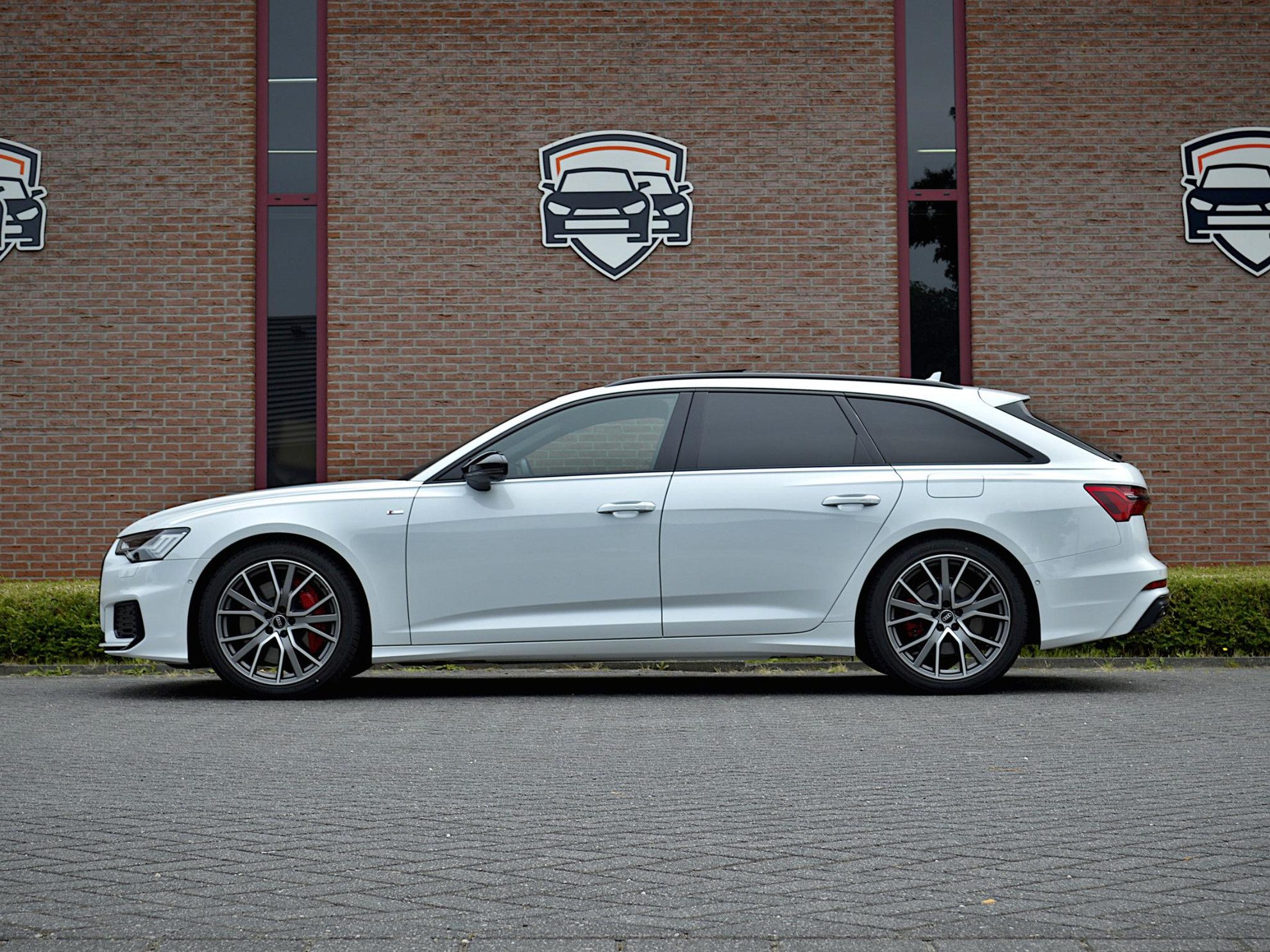 Audi A6 Avant 55 TFSIe Quattro Pro Line S Competition