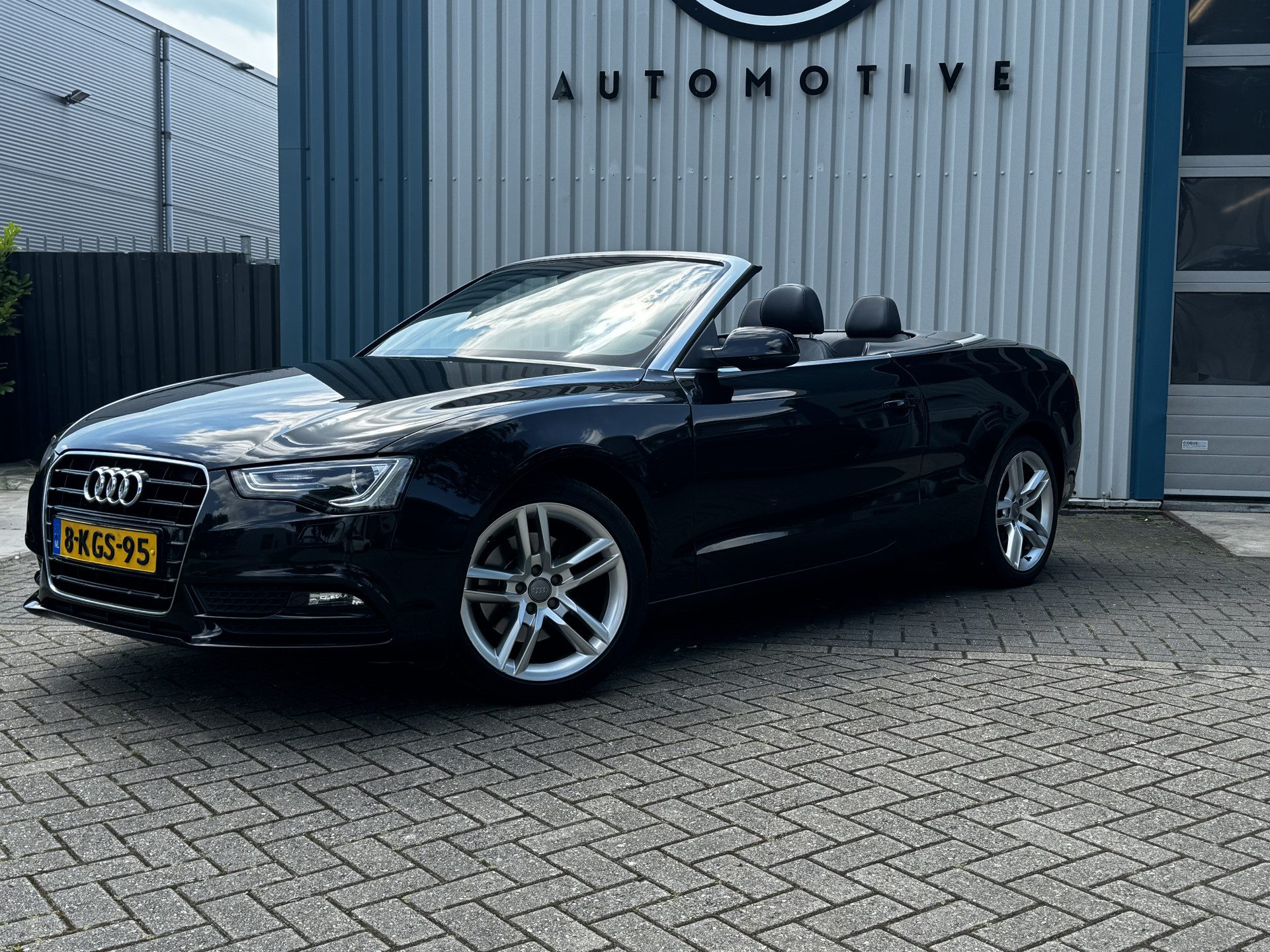 Audi A5 Cabriolet 1.8 TFSI Sport / Nav / Xenon / Sport int / Leder / Automaat / Org Nederlands geleverd / Top onderhouden!