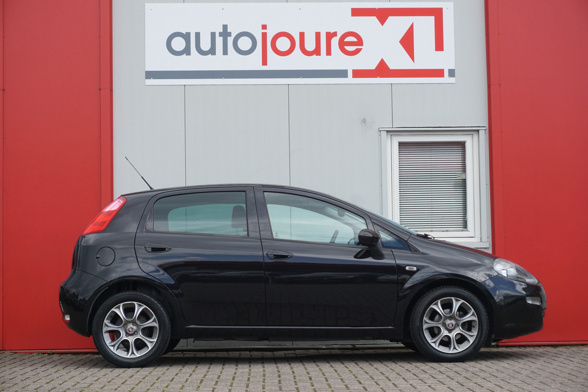 Fiat Punto Evo 0.9 TwinAir Lounge Sport | Climate | Cruise | Navi | Origineel NL |