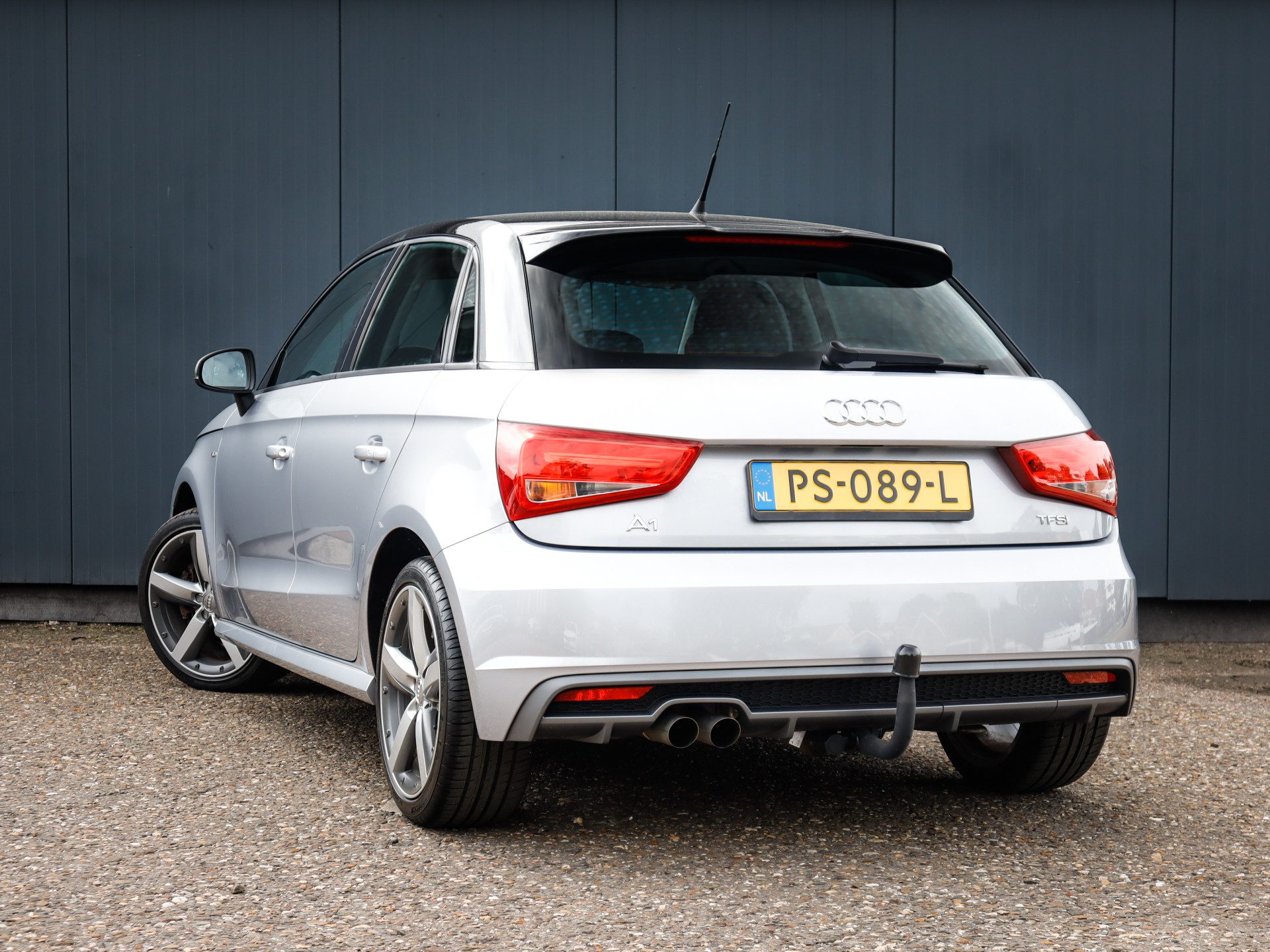 Audi A1 Sportback 1.4 TFSI Sport S-Iine (126 PK) 1e-Eig, Keurig-Onderh, 12-Mnd-BOVAG, Trekhaak, Airco, Bluetooth, Lm-Velgen-17Inch, Privacy-Glas