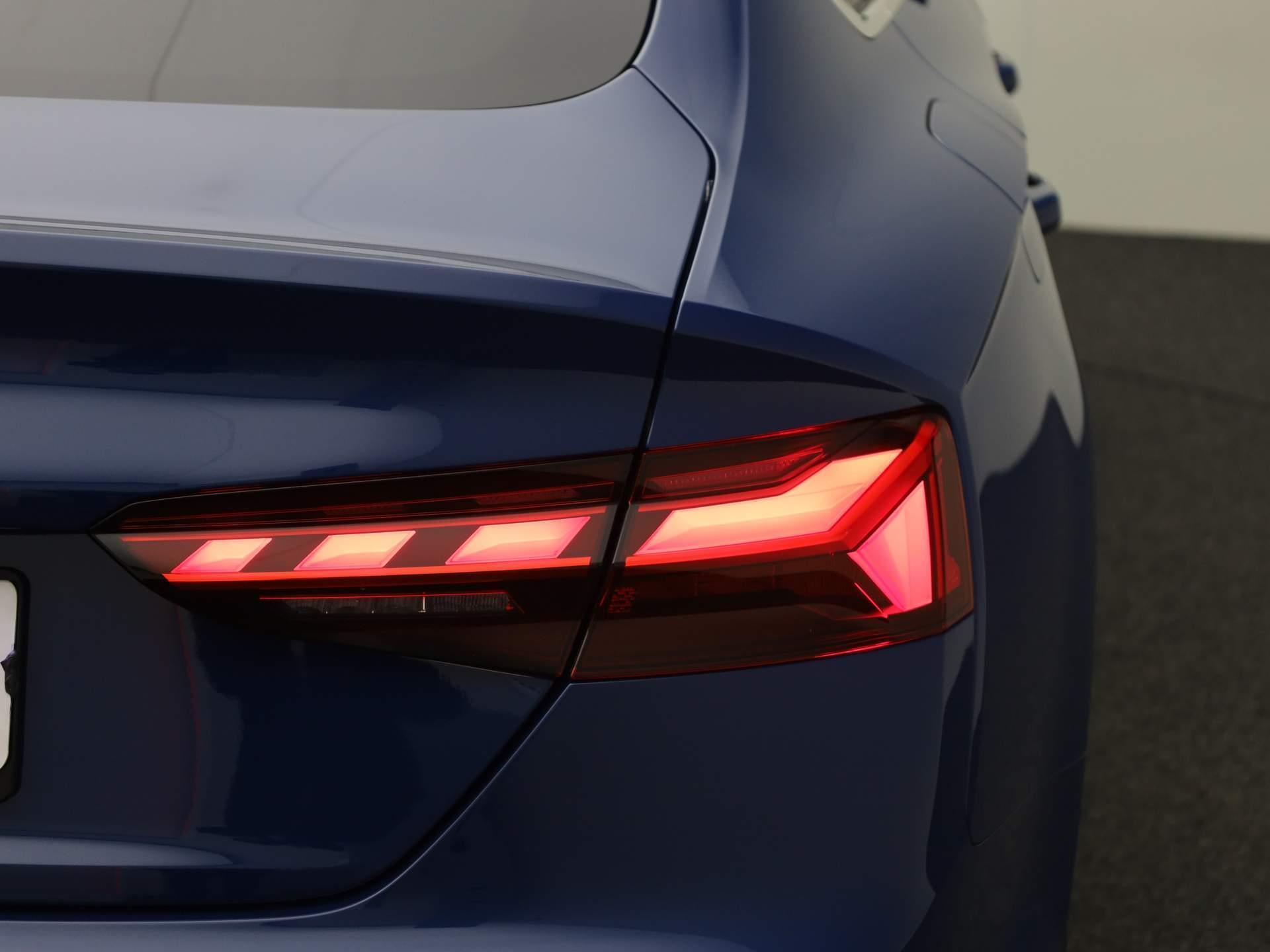 Audi A5 Sportback 40 TFSI/204PK S Line · Leder/Alcantara · Matrix-LED · Trekhaak