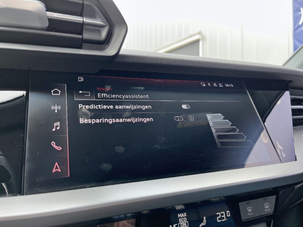 Audi A3 Sportback 35 TFSI 150PK ECC LMV NAVIGATIE 2021!