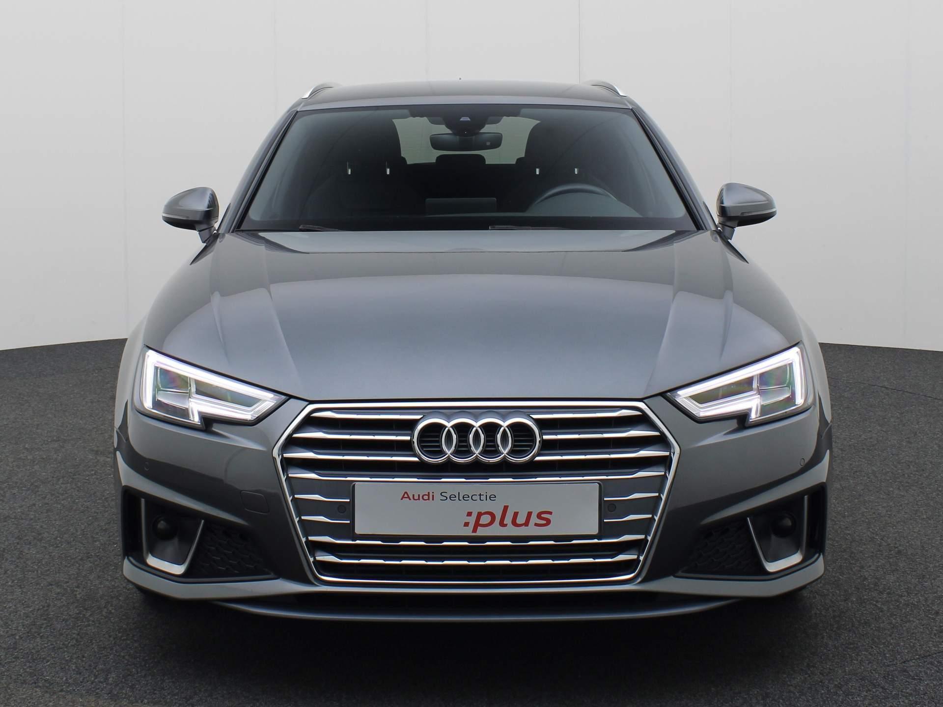 Audi A4 Avant 40 TFSI/190PK Sport S line edition · Drive select · Trekhaak · Leder/stof