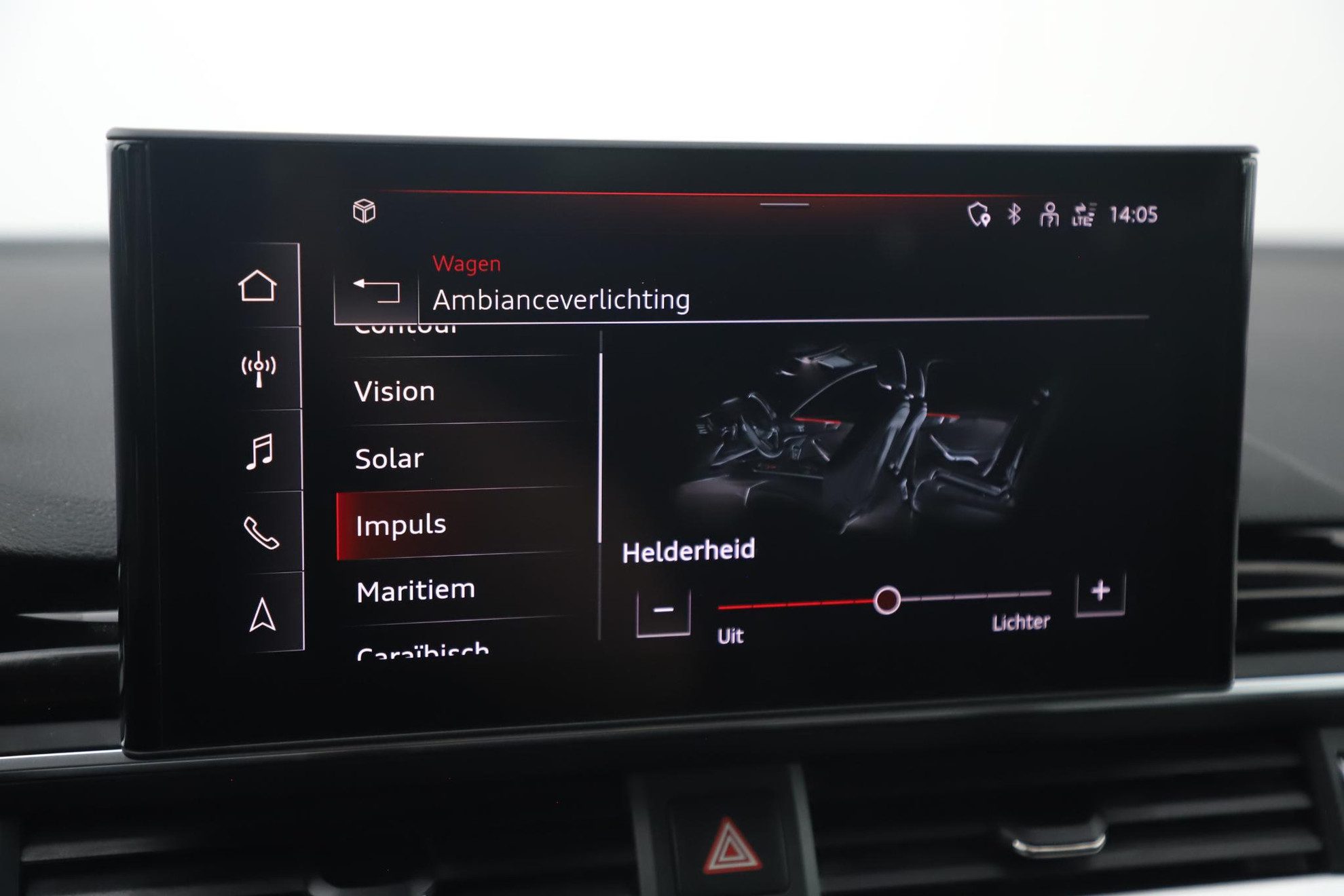 Audi A4 Avant 35 TDI S-Line Sport 164PK Automaat Trekhaak Half Leder Virtual Cockpit Ambianceverlichting Groot Navigatie Draadloos Carplay Android Elektrische Achterklep Clima Cruise PDC 18 inch LMV