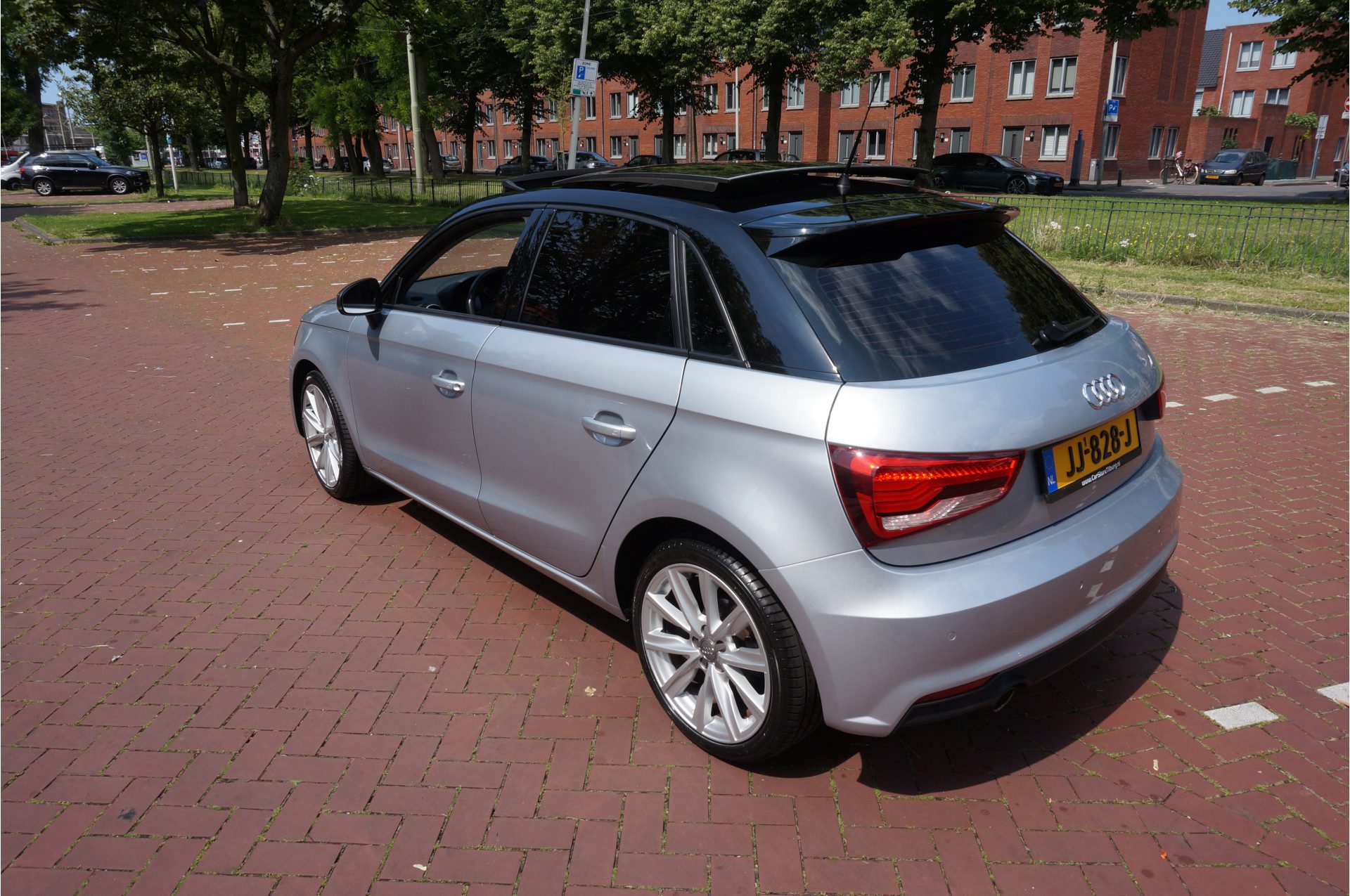 Audi A1 Sportback 1.0 TFSI Sport PANORAMADAK