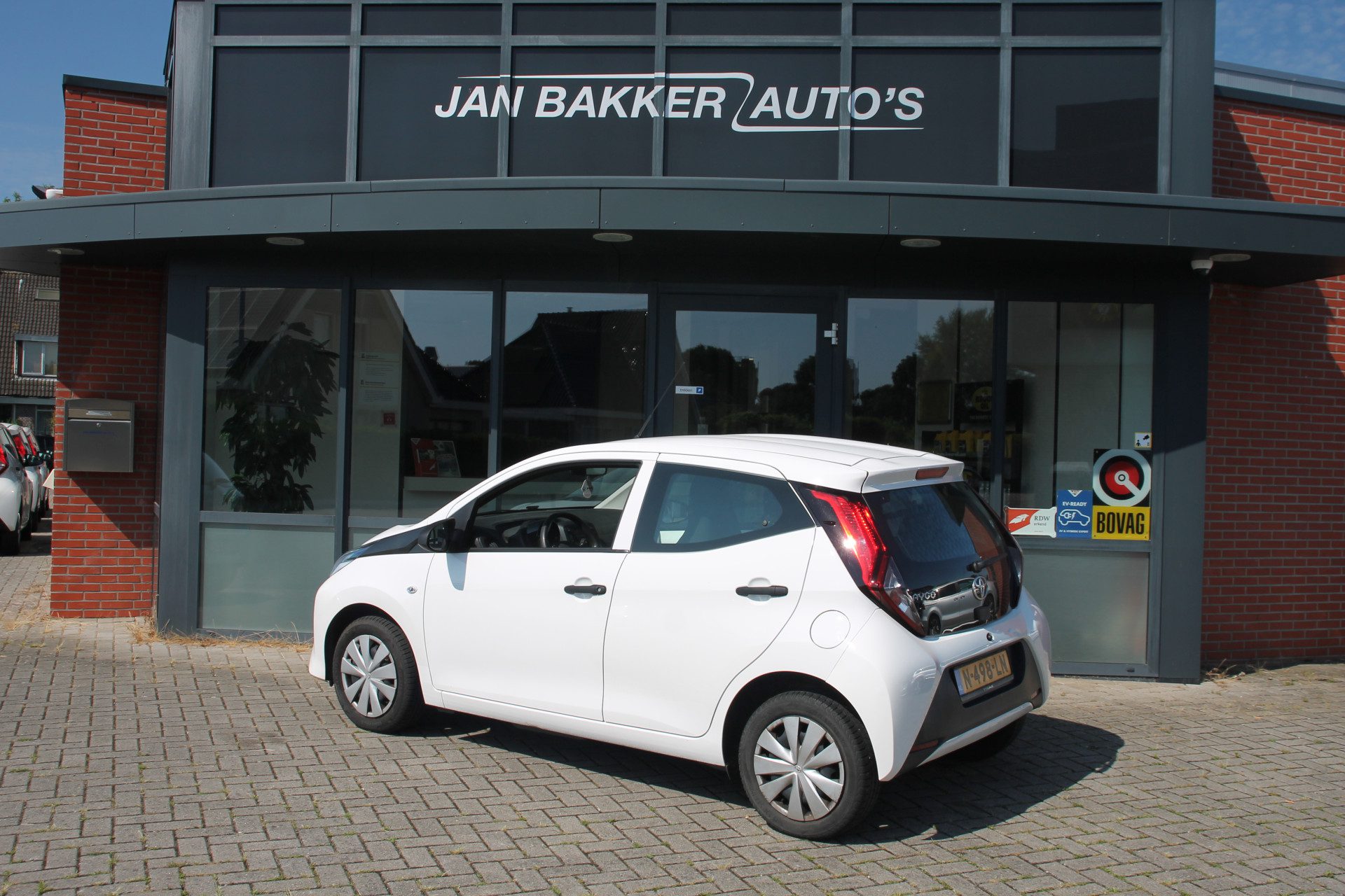 Toyota Aygo 1.0 VVT-i x-fun | AC | BT | Rijklaar |