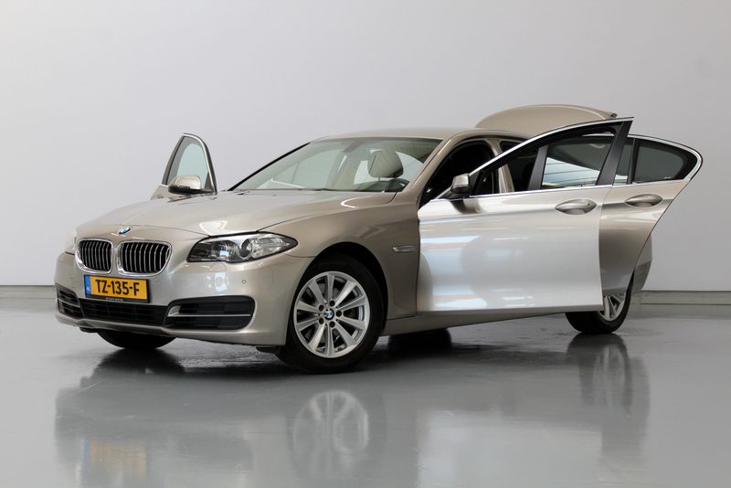 BMW 5 Serie 520i Executive 184PK, NAVIGATIE | PARKEERSENSOREN | CRUISE CONTROLE | CLIMATE CONTROLE