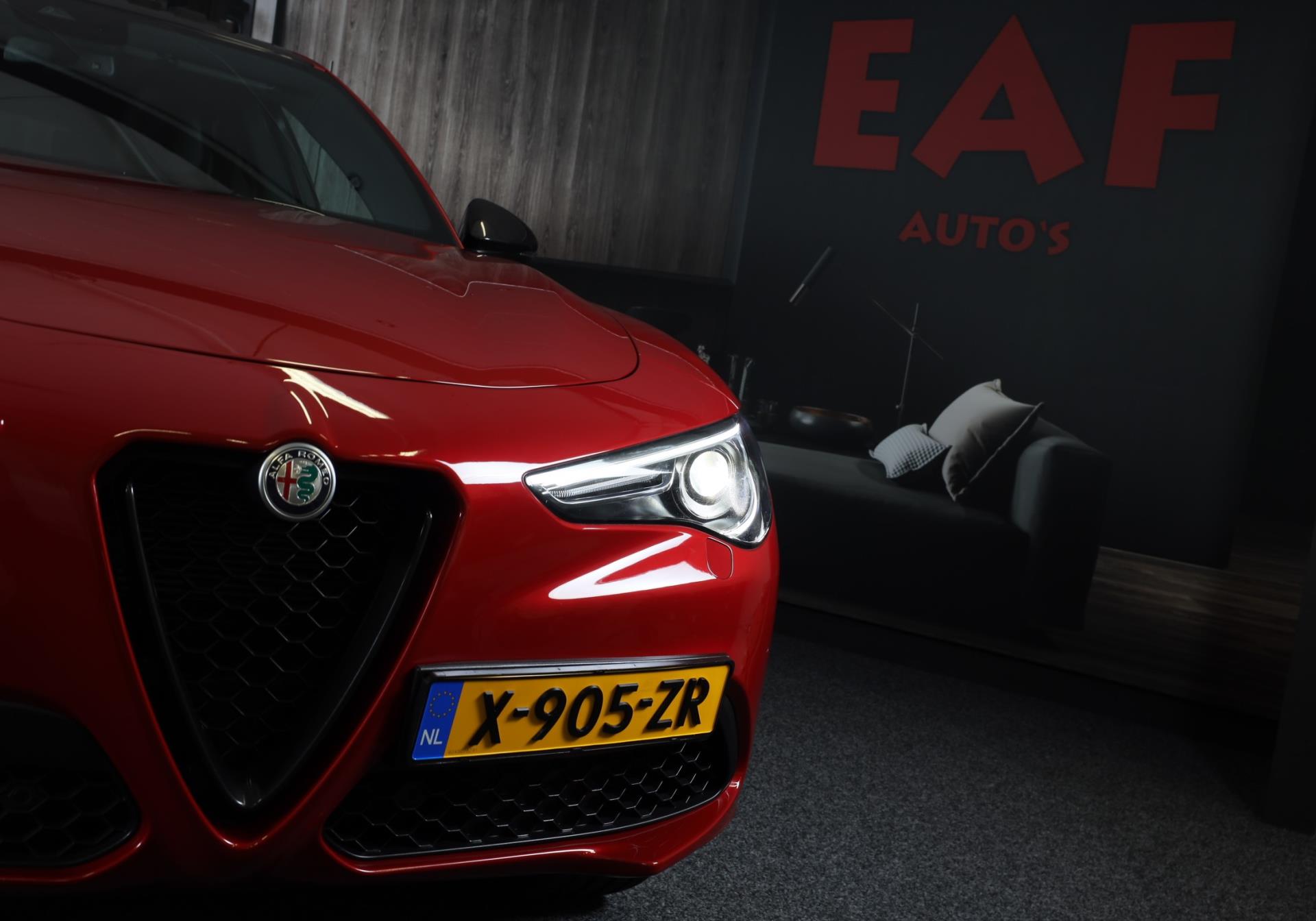 Alfa Romeo STELVIO 2.0 T AWD B-Tech Business Edition / FACELIFT / 280 PK / Navi / Acc / Leder / Memory / Lane Assist / Dode Hoek