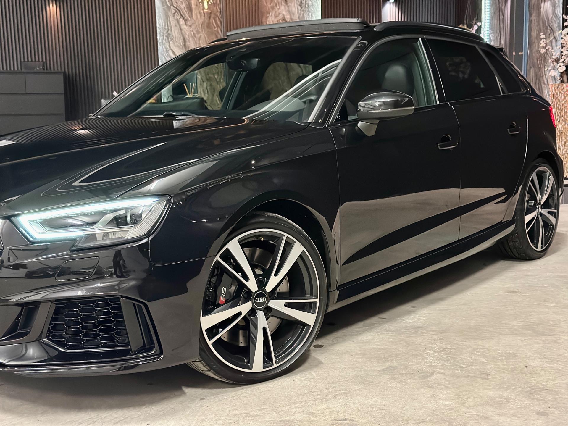 Audi A3 Sportback 2.5 TFSI RS 3 quattro|PANO|FULL OPTION!