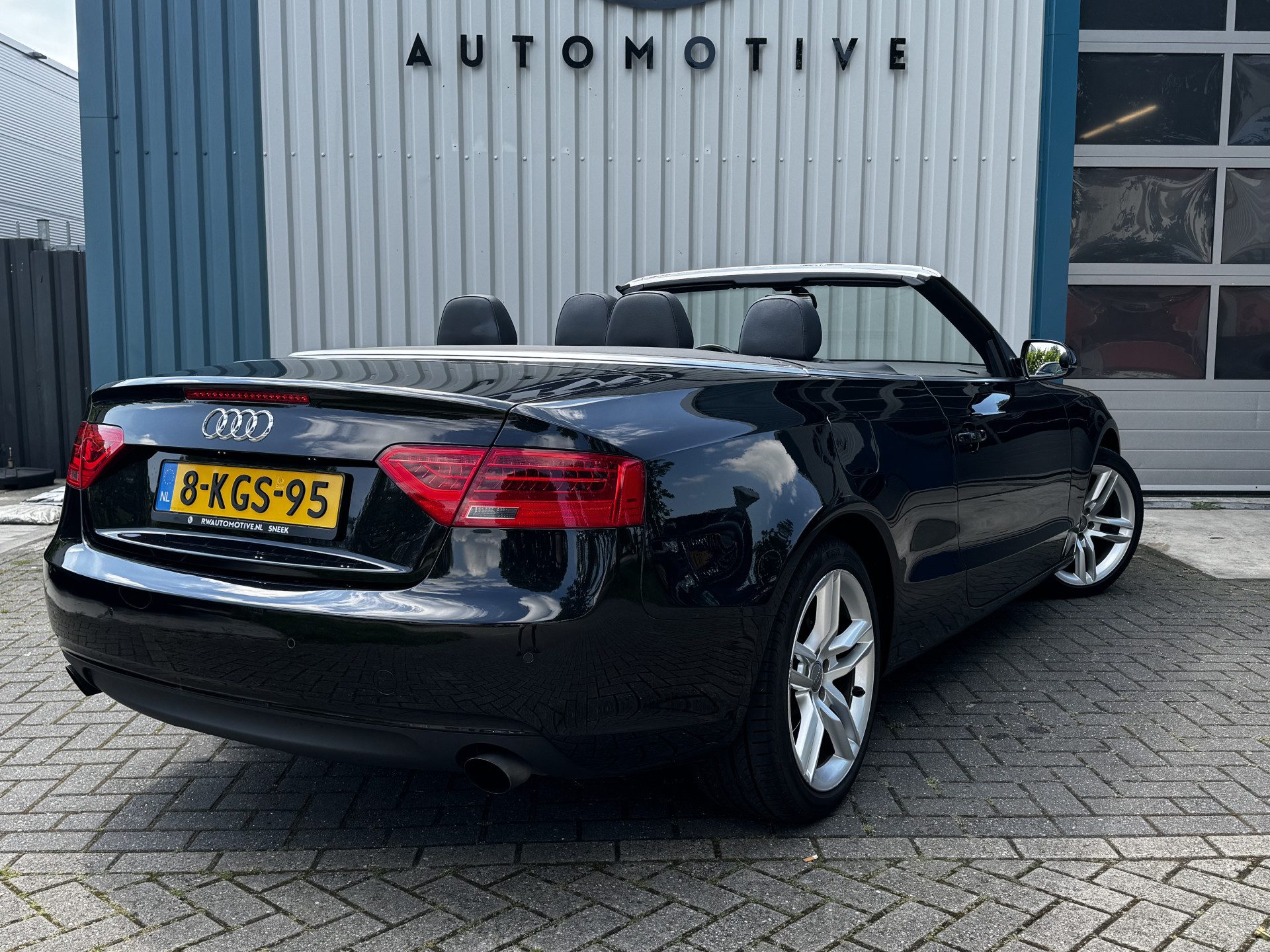 Audi A5 Cabriolet 1.8 TFSI Sport / Nav / Xenon / Sport int / Leder / Automaat / Org Nederlands geleverd / Top onderhouden!