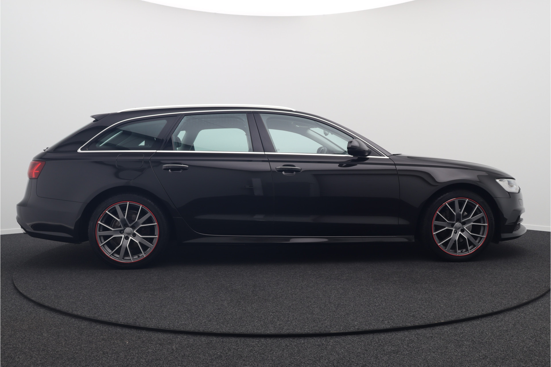 Audi A6 Avant 1.8 TFSI AUT. ultra Business Edition Xenon Cruise LMV 18 Inch.