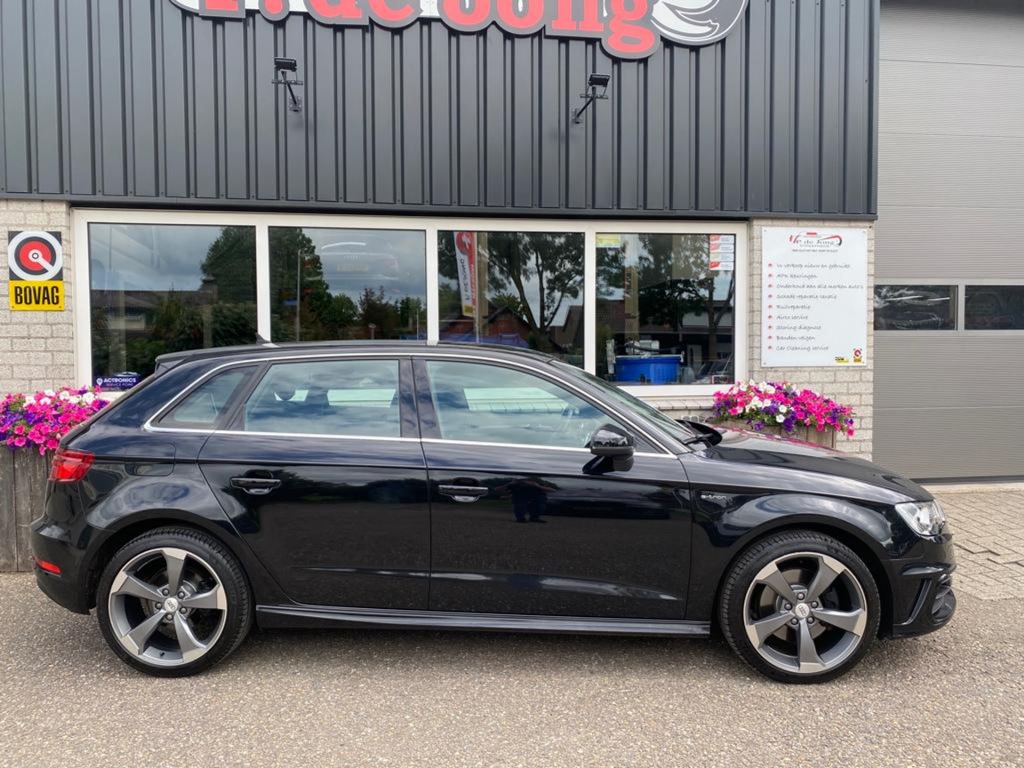 Audi A3 E-tron 1.4 TFSI 204pk S-LINE Origineel NL Trekhaak